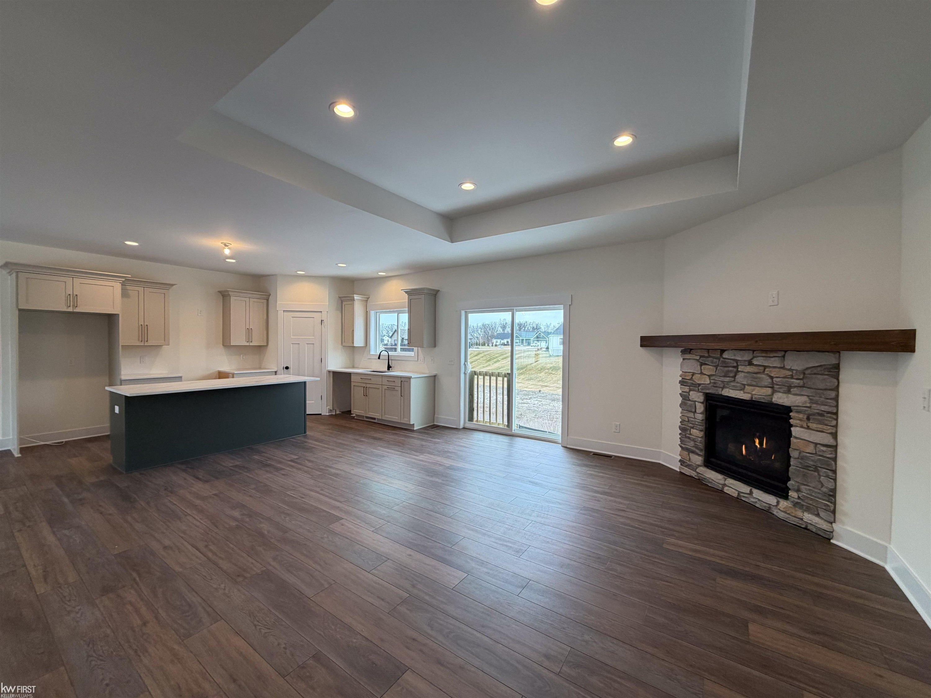48 Loretta Lane, 48, South Lyon, MI 48178 — Photo 7