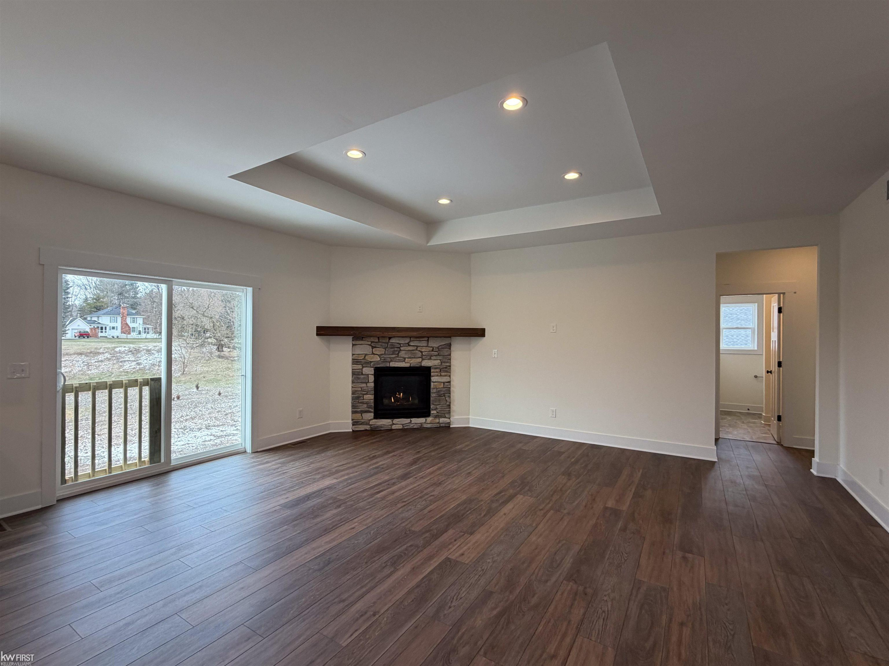 48 Loretta Lane, 48, South Lyon, MI 48178 — Photo 8