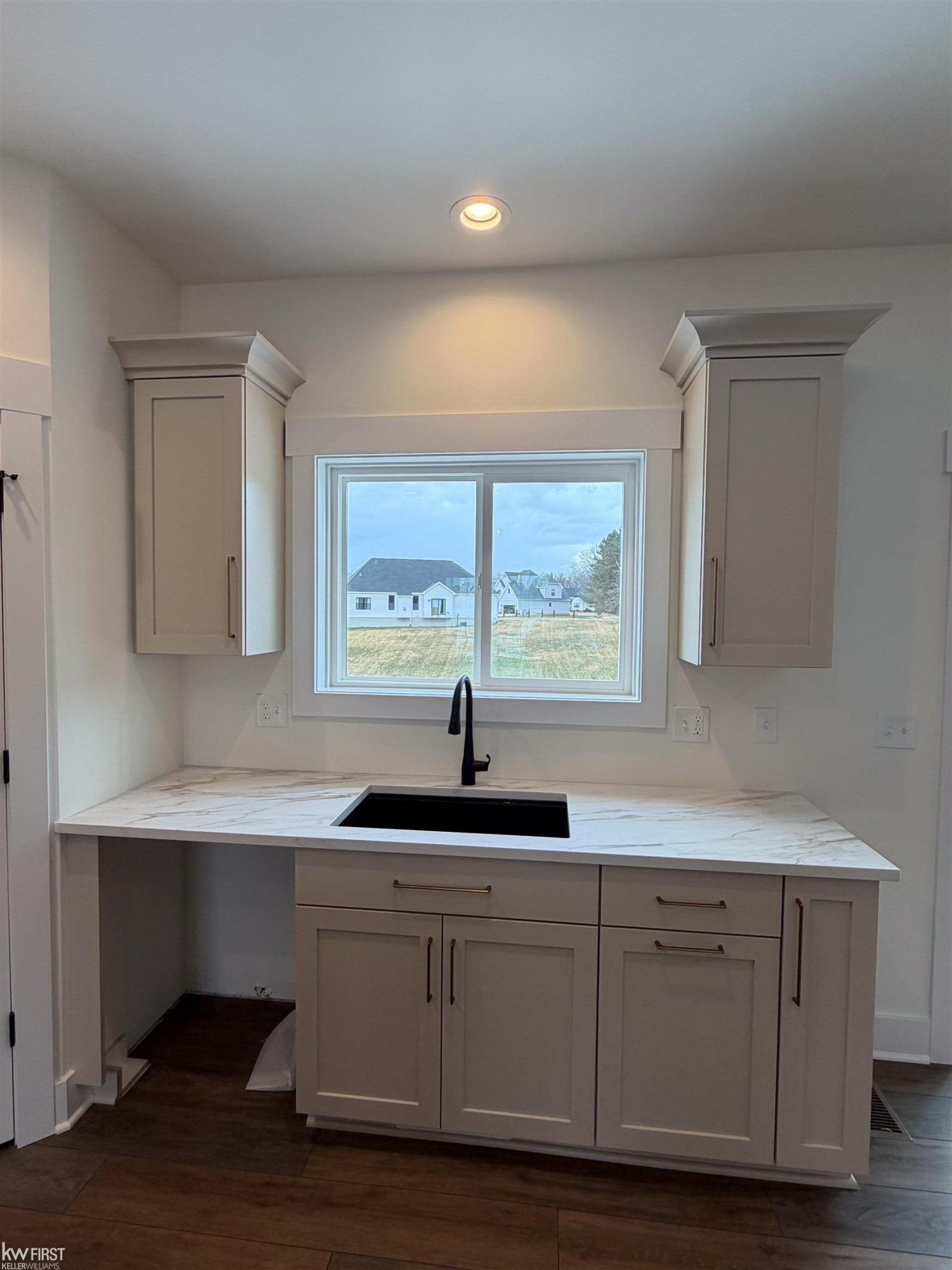 48 Loretta Lane, 48, South Lyon, MI 48178 — Photo 11