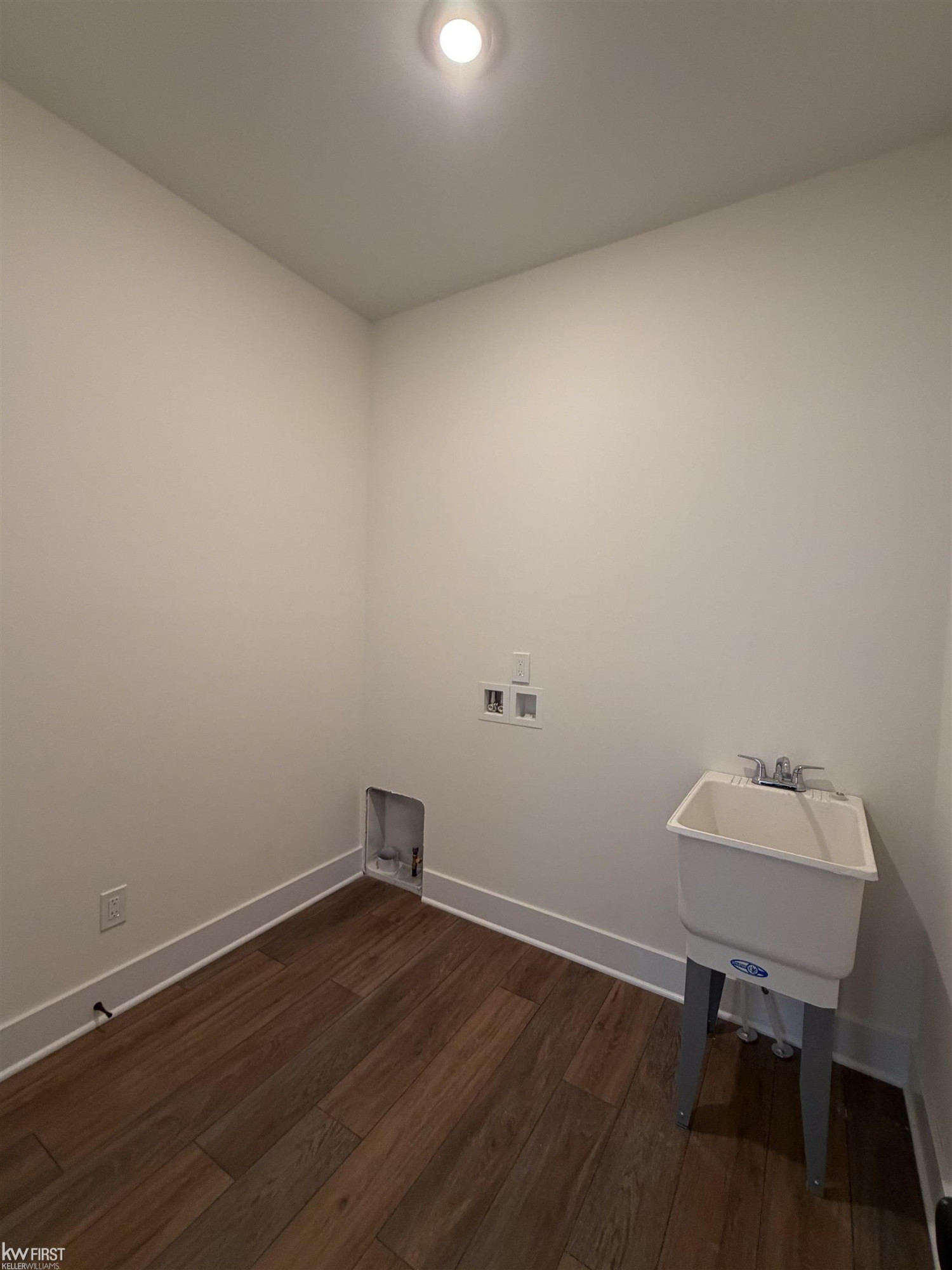 48 Loretta Lane, 48, South Lyon, MI 48178 — Photo 15