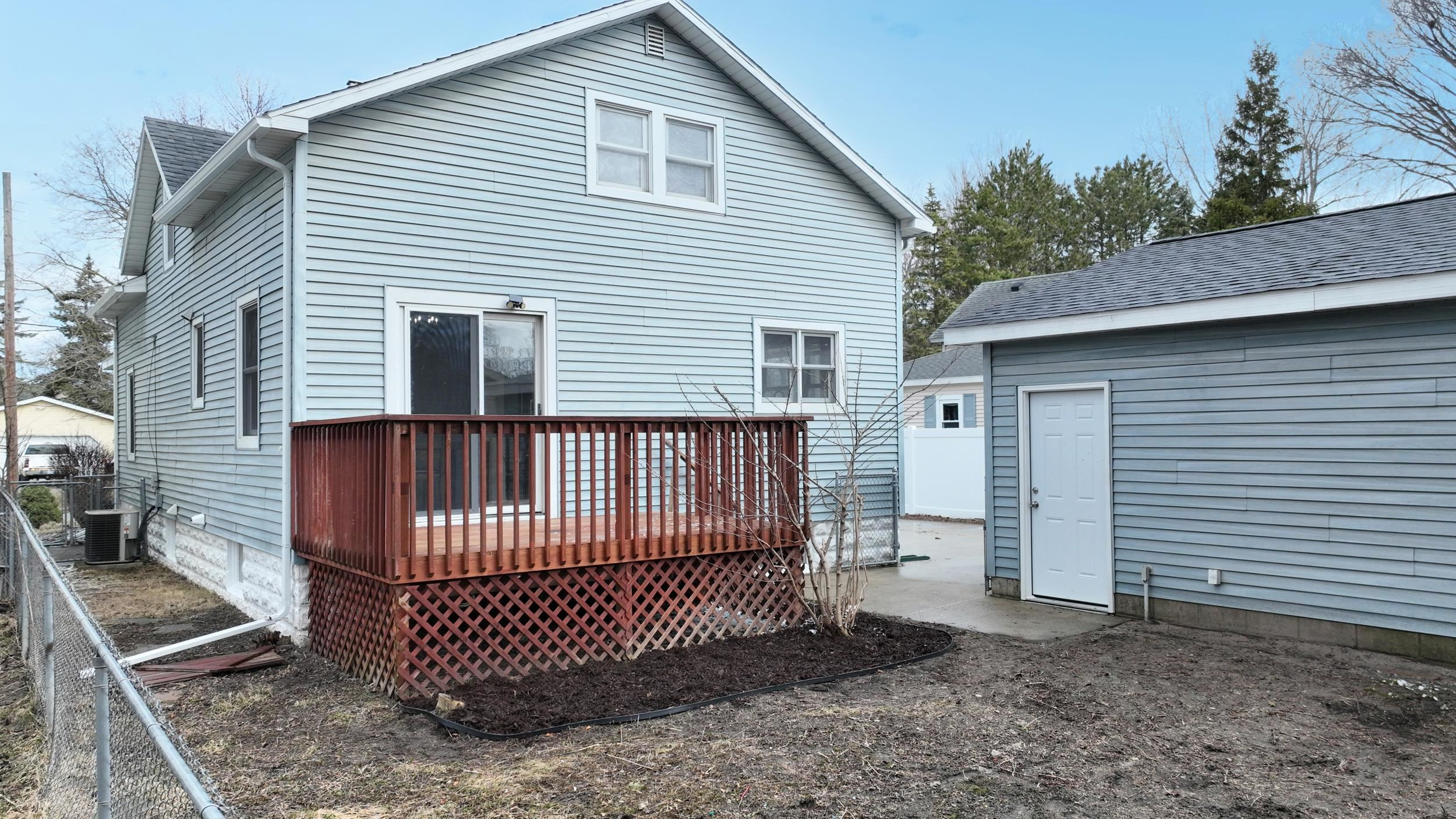 1908 PRAIRIE Street, Essexville, MI 48732 — Photo 30