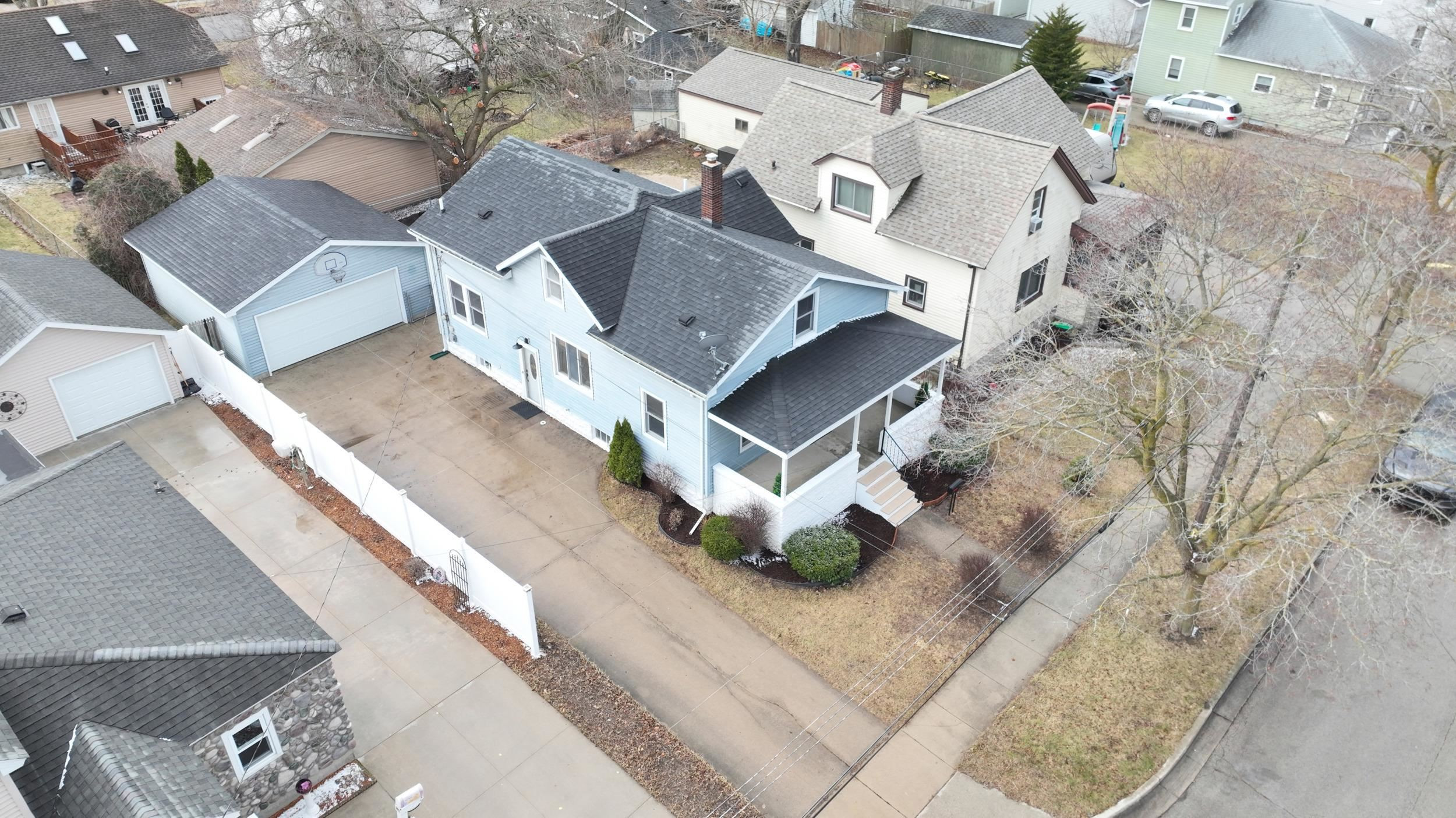 1908 PRAIRIE Street, Essexville, MI 48732 — Photo 33