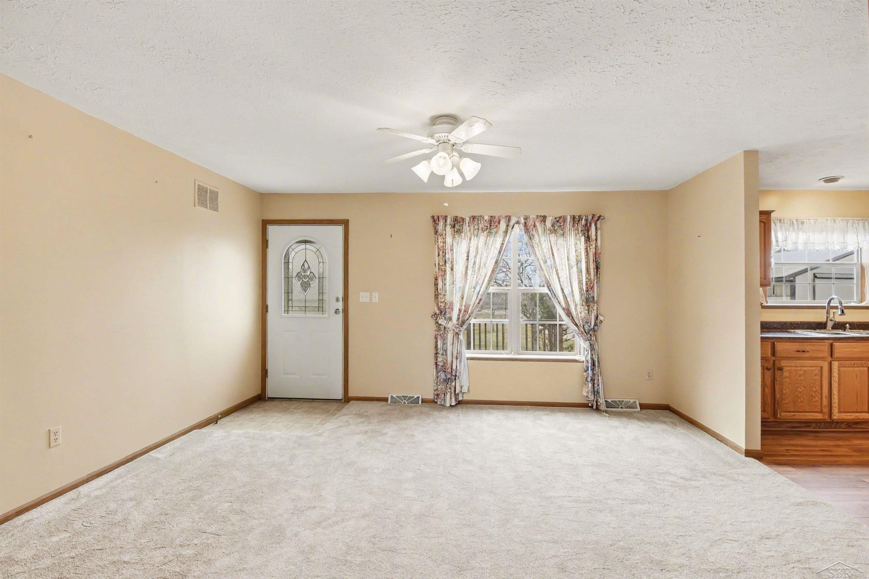 25 E Highwood Road, Beaverton, MI 48612 — Photo 3