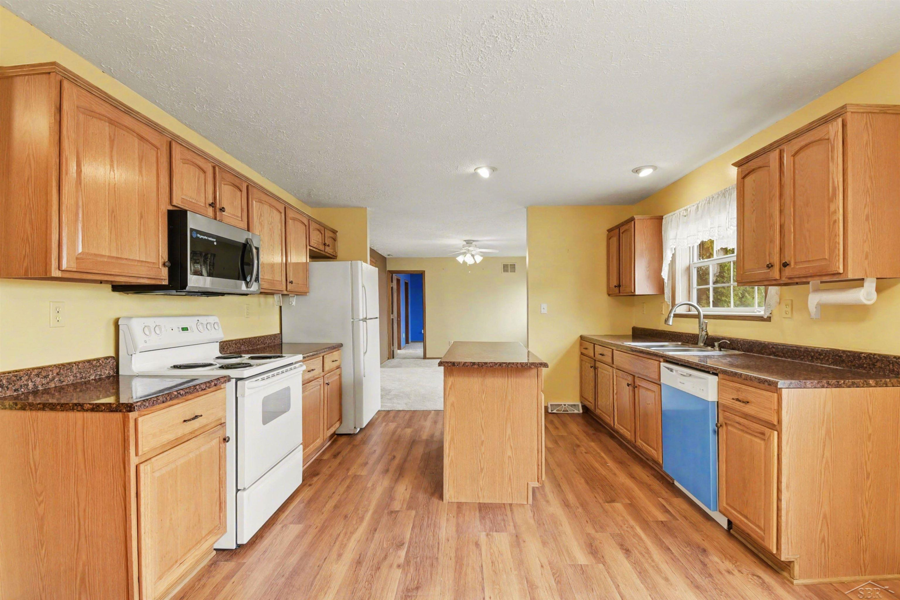 25 E Highwood Road, Beaverton, MI 48612 — Photo 7