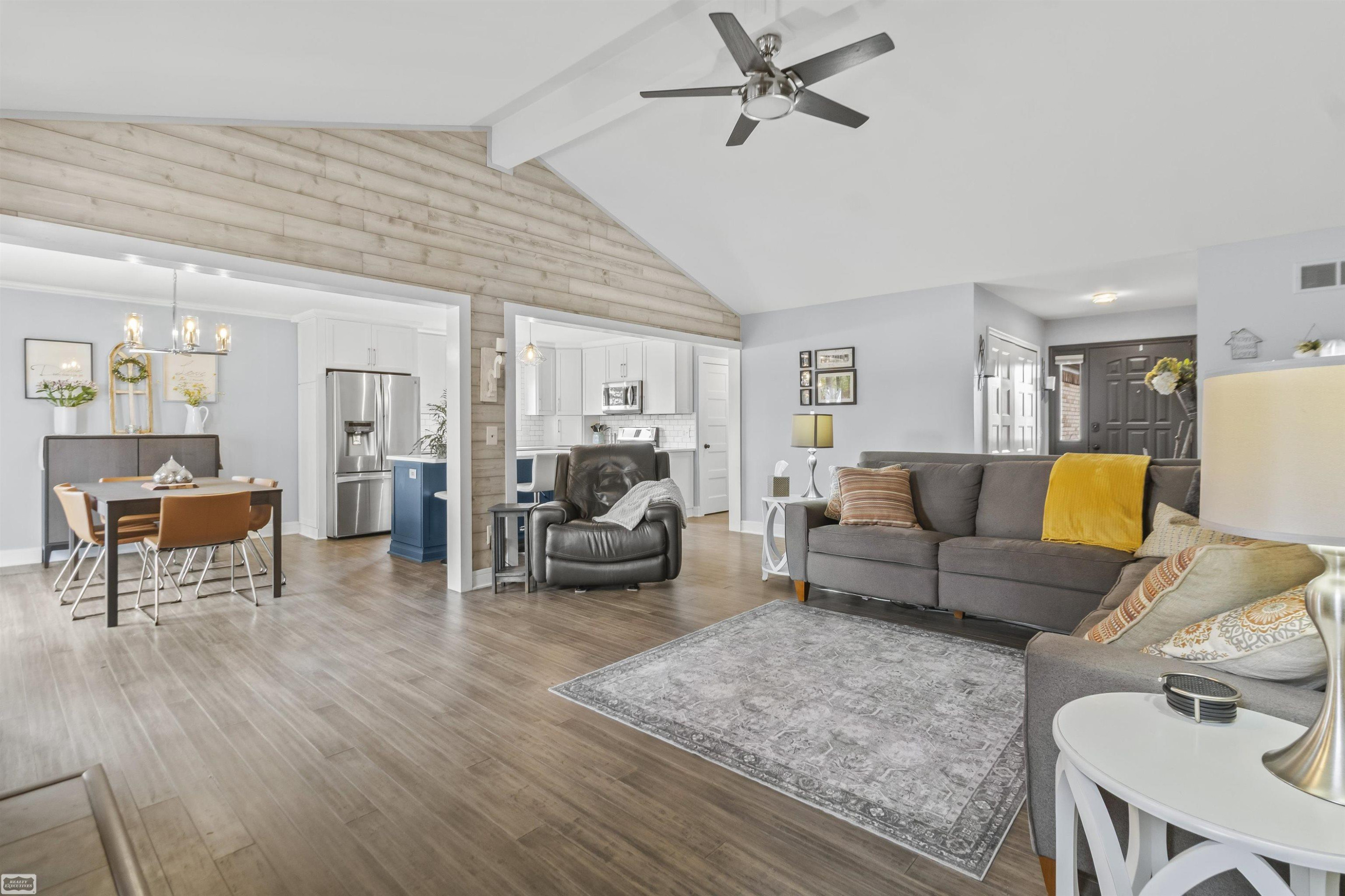 36779 N Pointe Cir Street, New Baltimore, MI 48047 — Photo 4