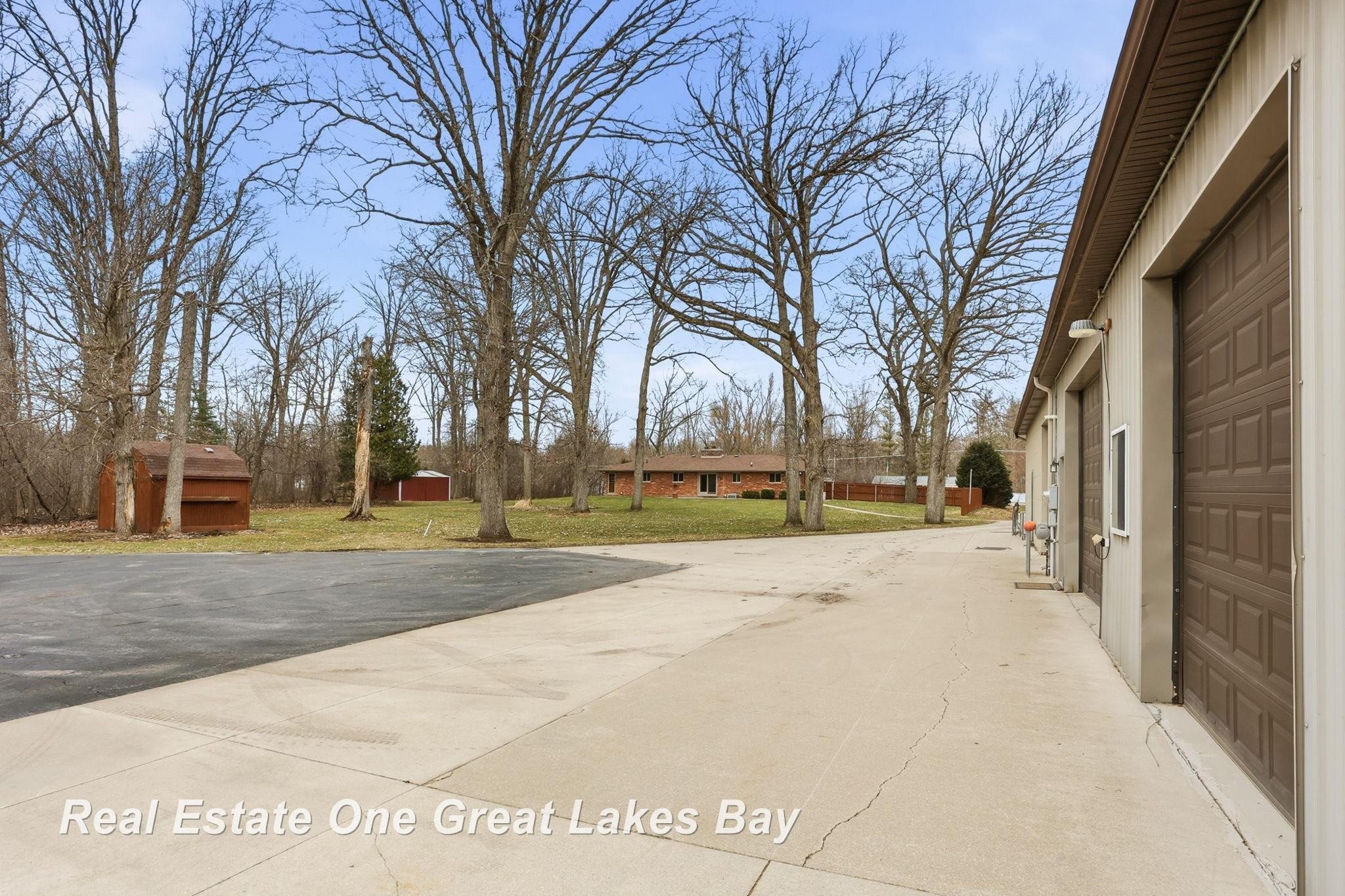 7205 Trinklein Road, Saginaw, MI 48609 — Photo 57