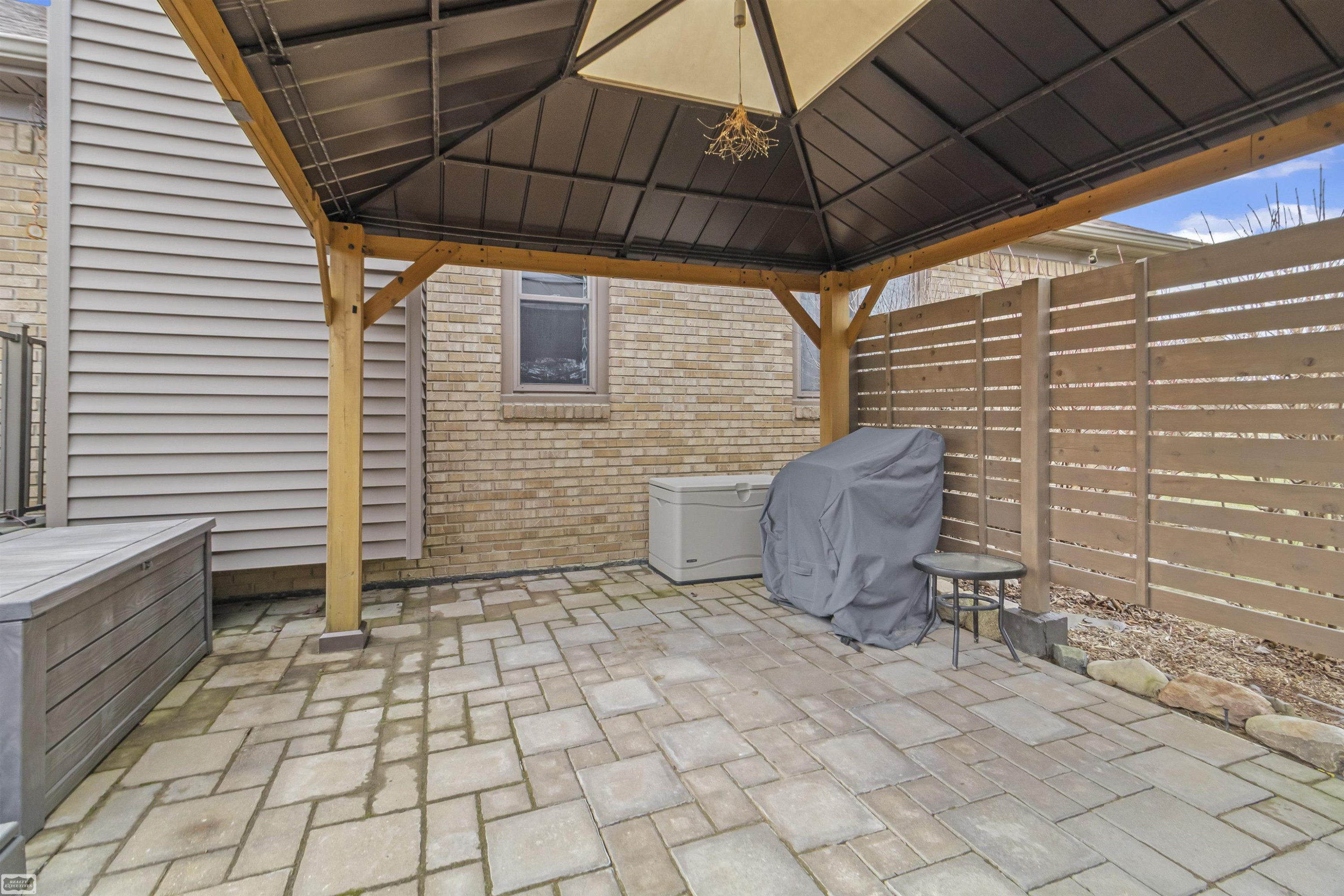 36779 N Pointe Cir Street, New Baltimore, MI 48047 — Photo 41