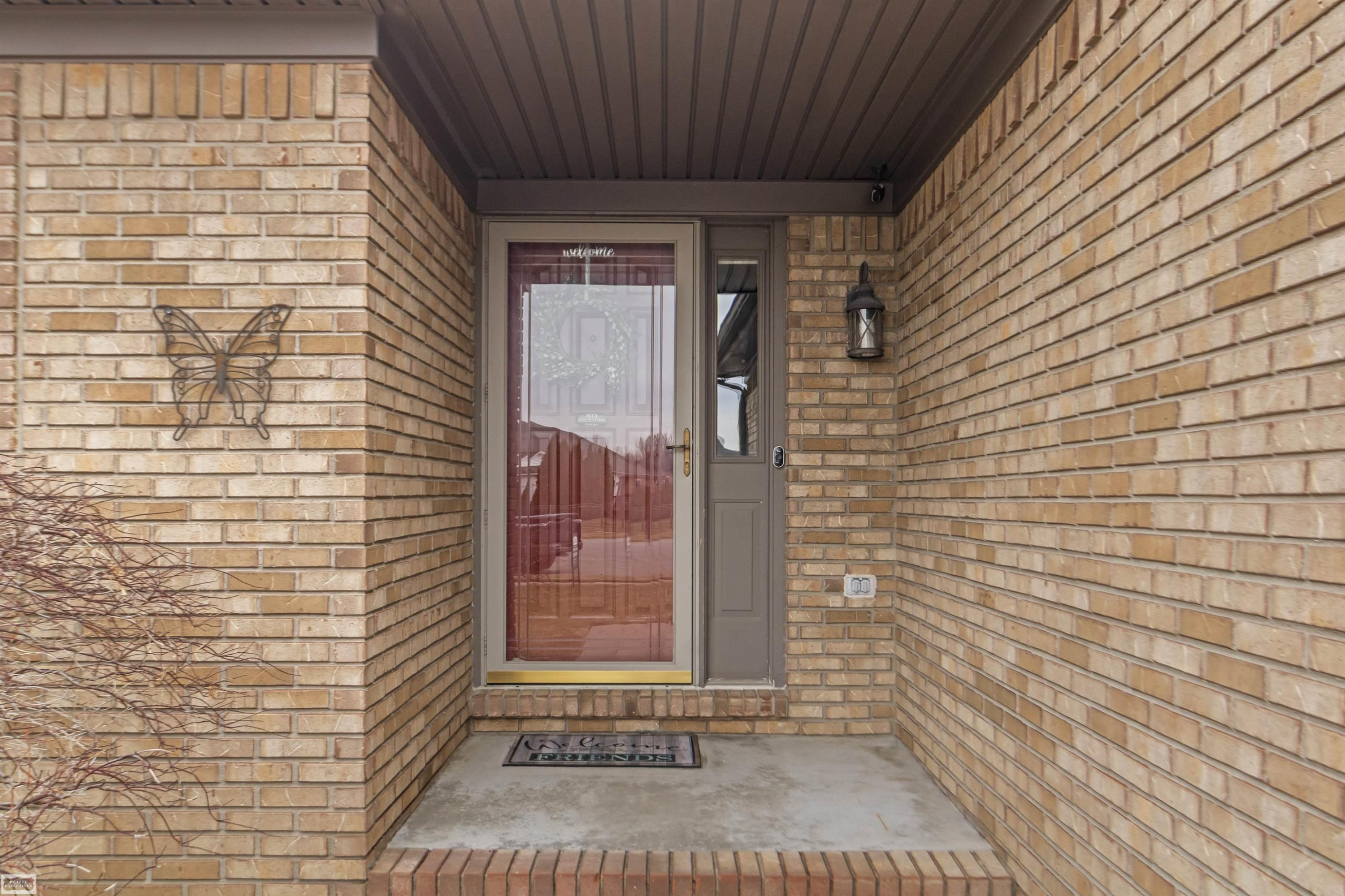 36779 N Pointe Cir Street, New Baltimore, MI 48047 — Photo 42