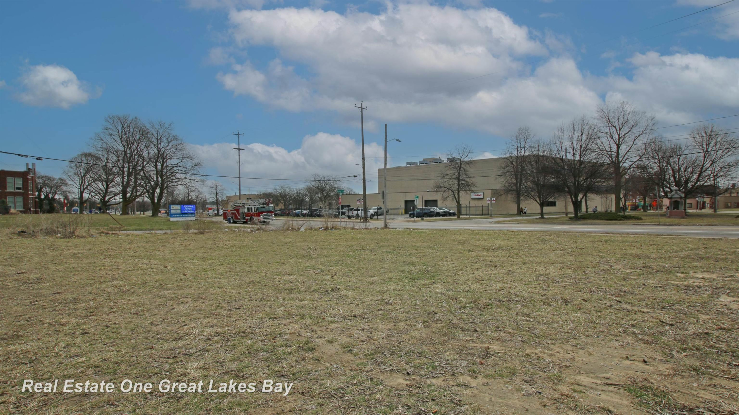 800 Martin Luther King Avenue, Flint, MI 48503 — Photo 9
