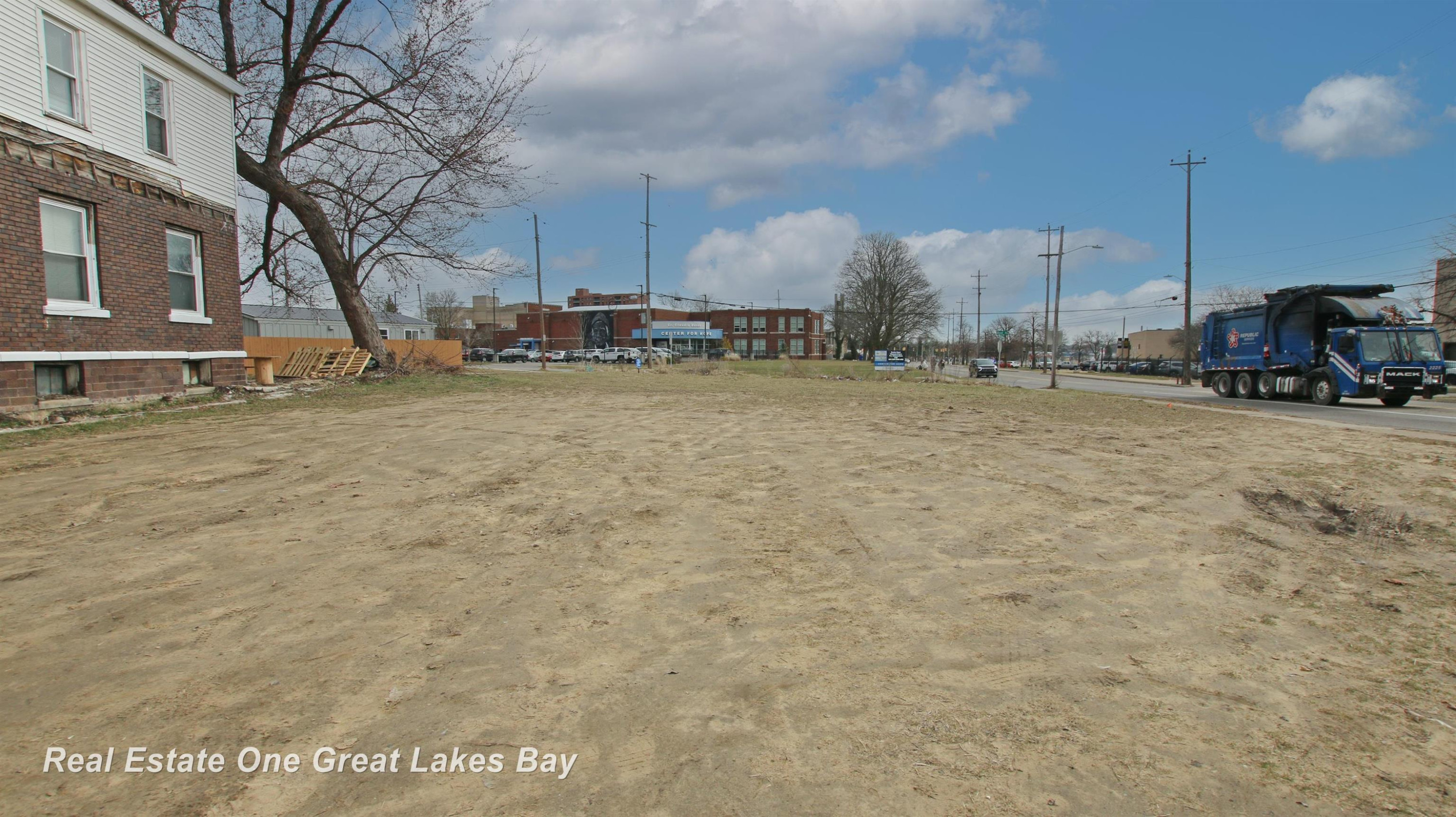 800 Martin Luther King Avenue, Flint, MI 48503 — Photo 13