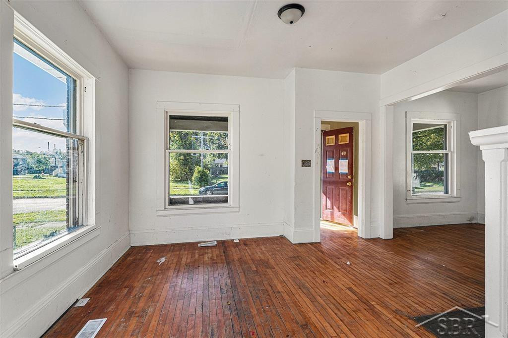 521 Birch Street, Saginaw, MI 48601 — Photo 6