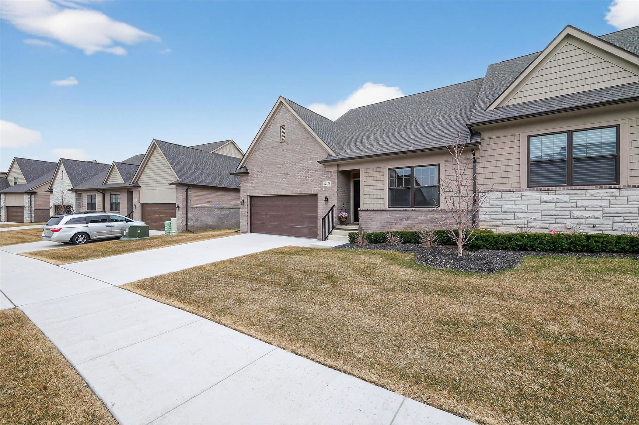 660 Brookstone Drive, Oxford, MI 48371 — Photo 4
