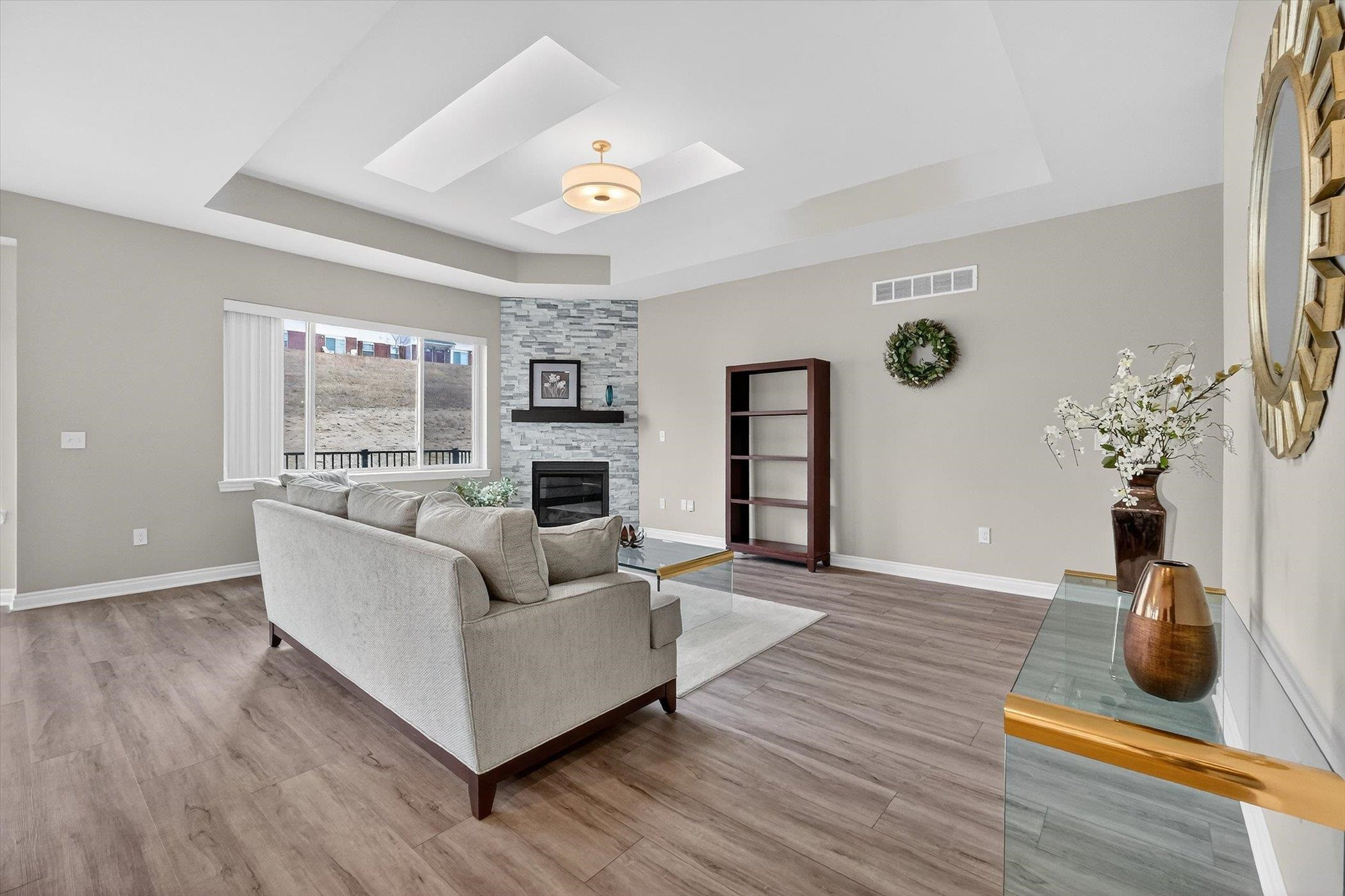 660 Brookstone Drive, Oxford, MI 48371 — Photo 11