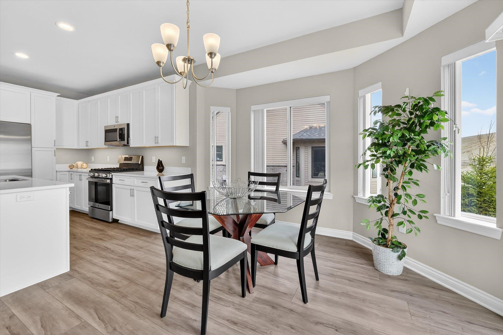 660 Brookstone Drive, Oxford, MI 48371 — Photo 17