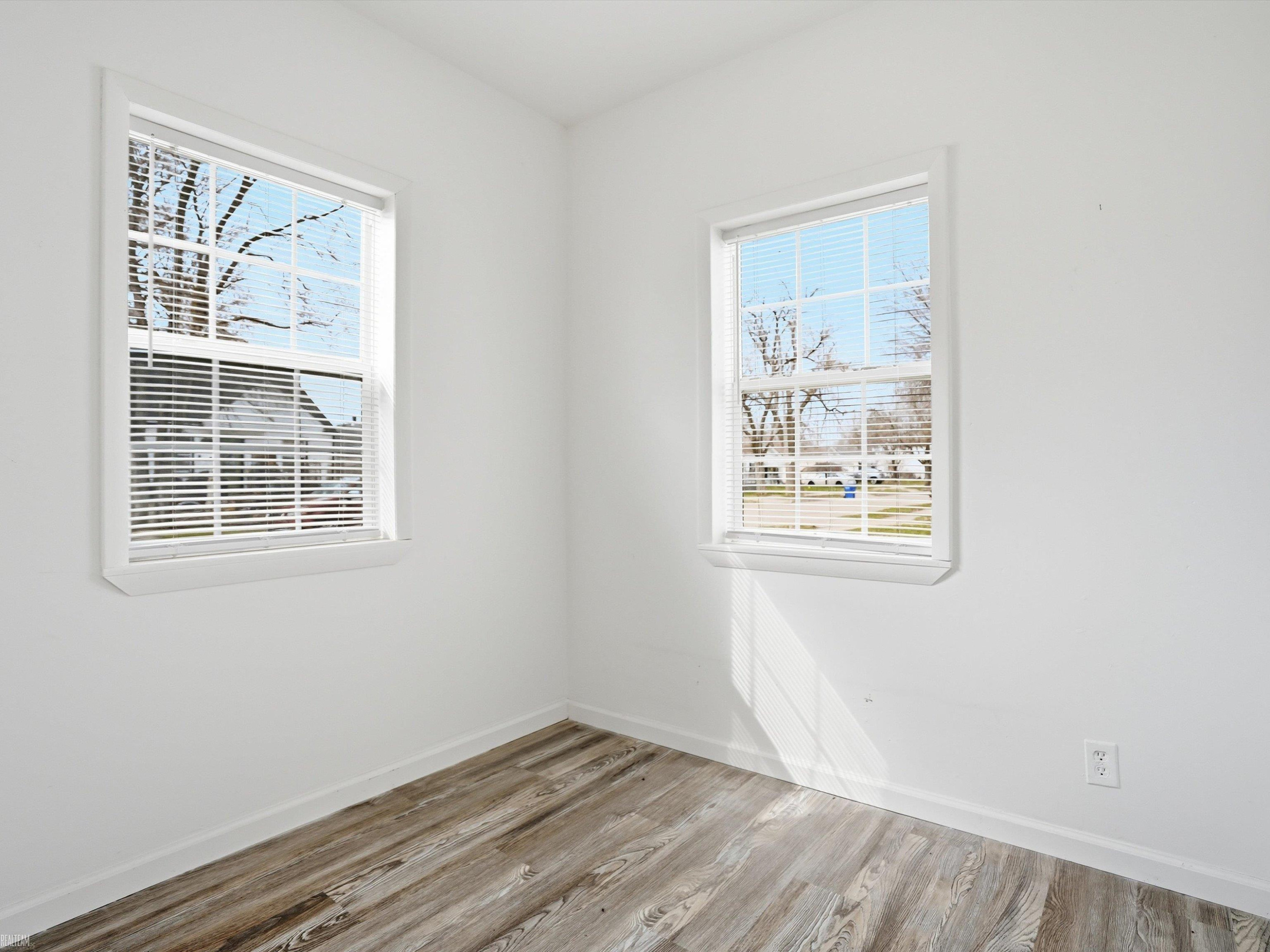 11083 Ford Avenue, Warren, MI 48089 — Photo 11