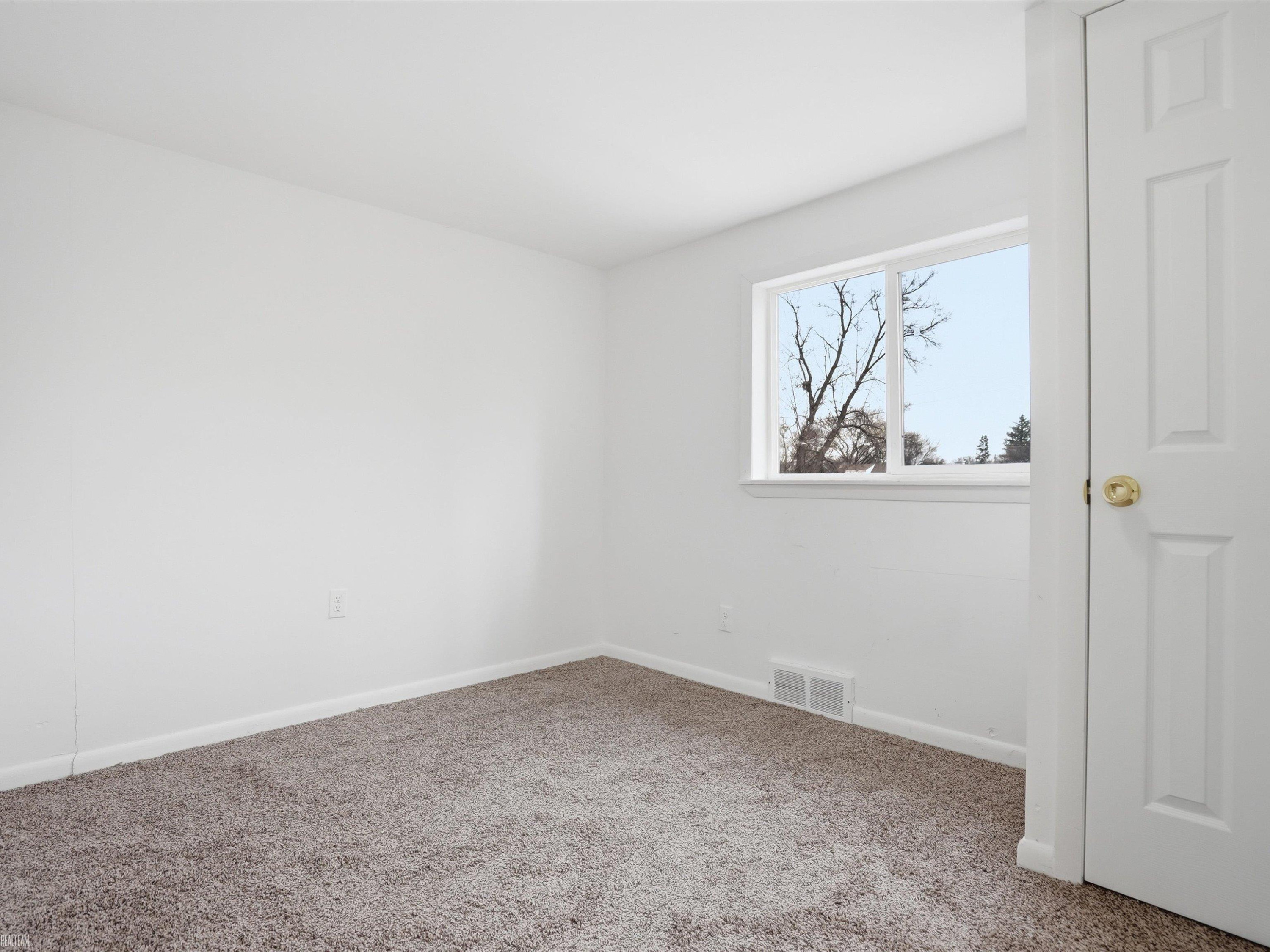 11083 Ford Avenue, Warren, MI 48089 — Photo 23