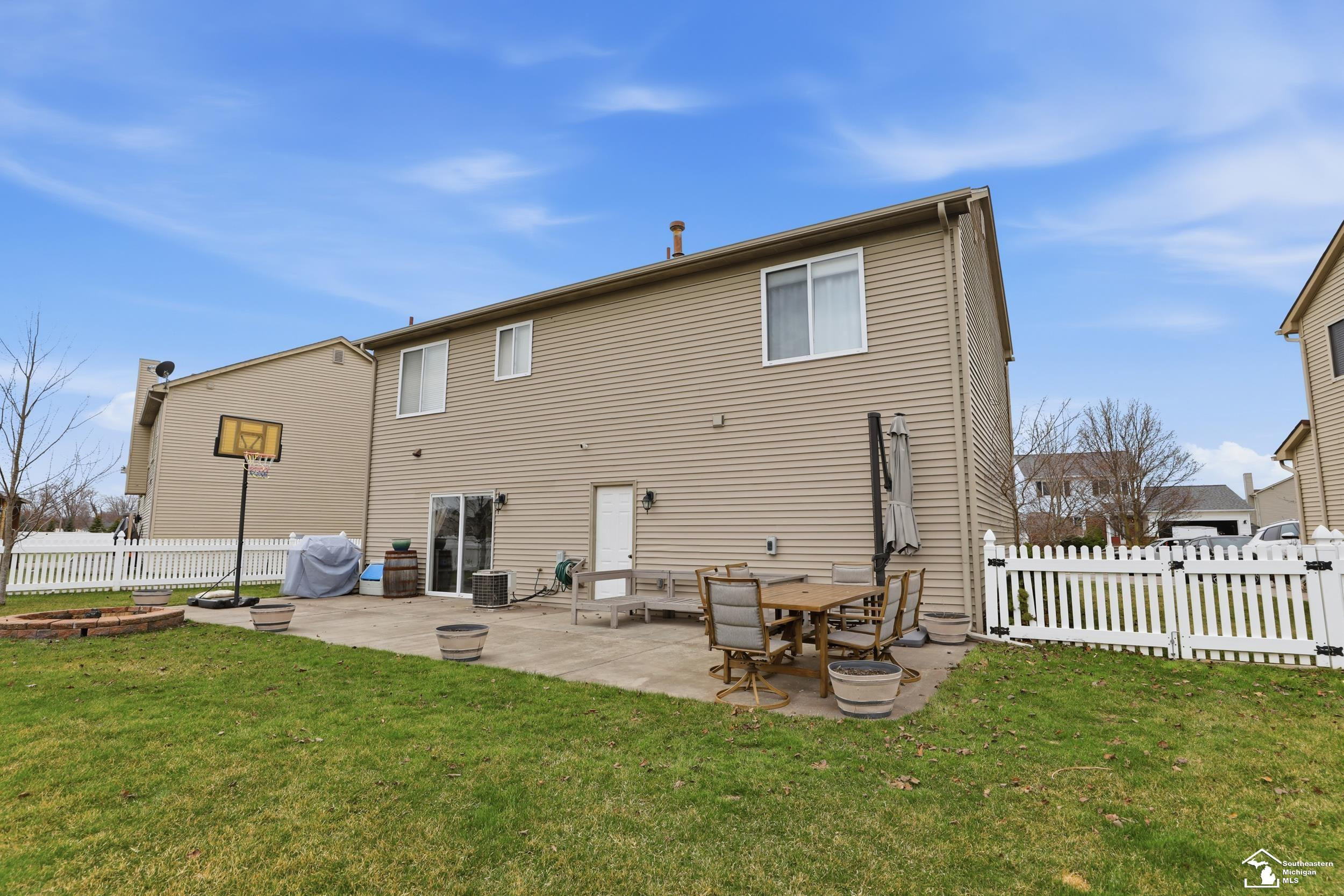 9058 Rockhill Lane, Newport, MI 48166 — Photo 27