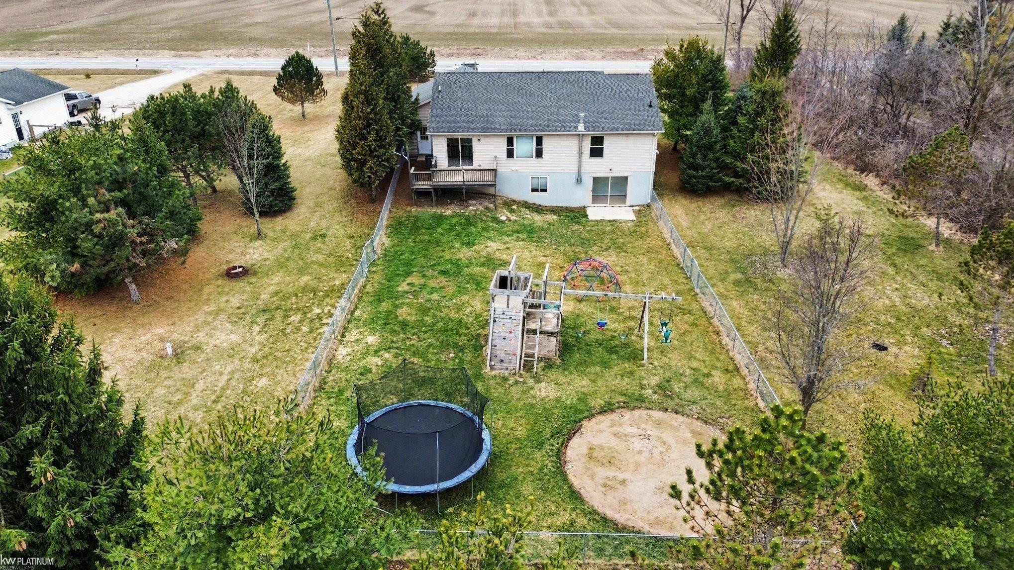 8696 Wildcat Road, MI 48032 — Photo 5