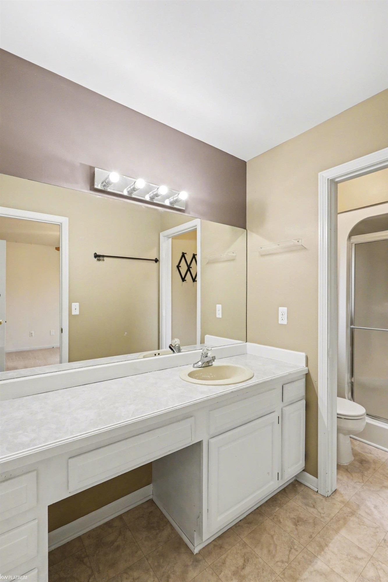 8696 Wildcat Road, MI 48032 — Photo 17