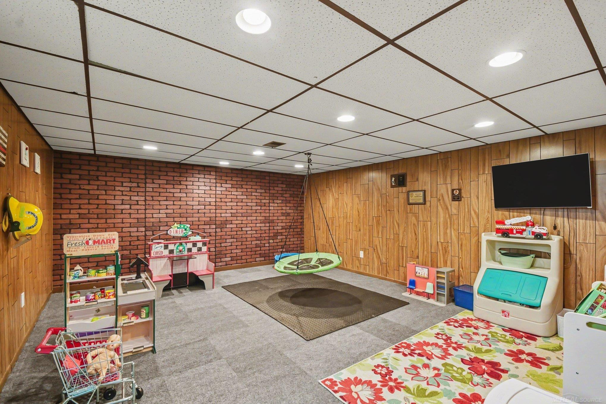 923 Wheelock Drive Street, Freeland, MI 48623 — Photo 3