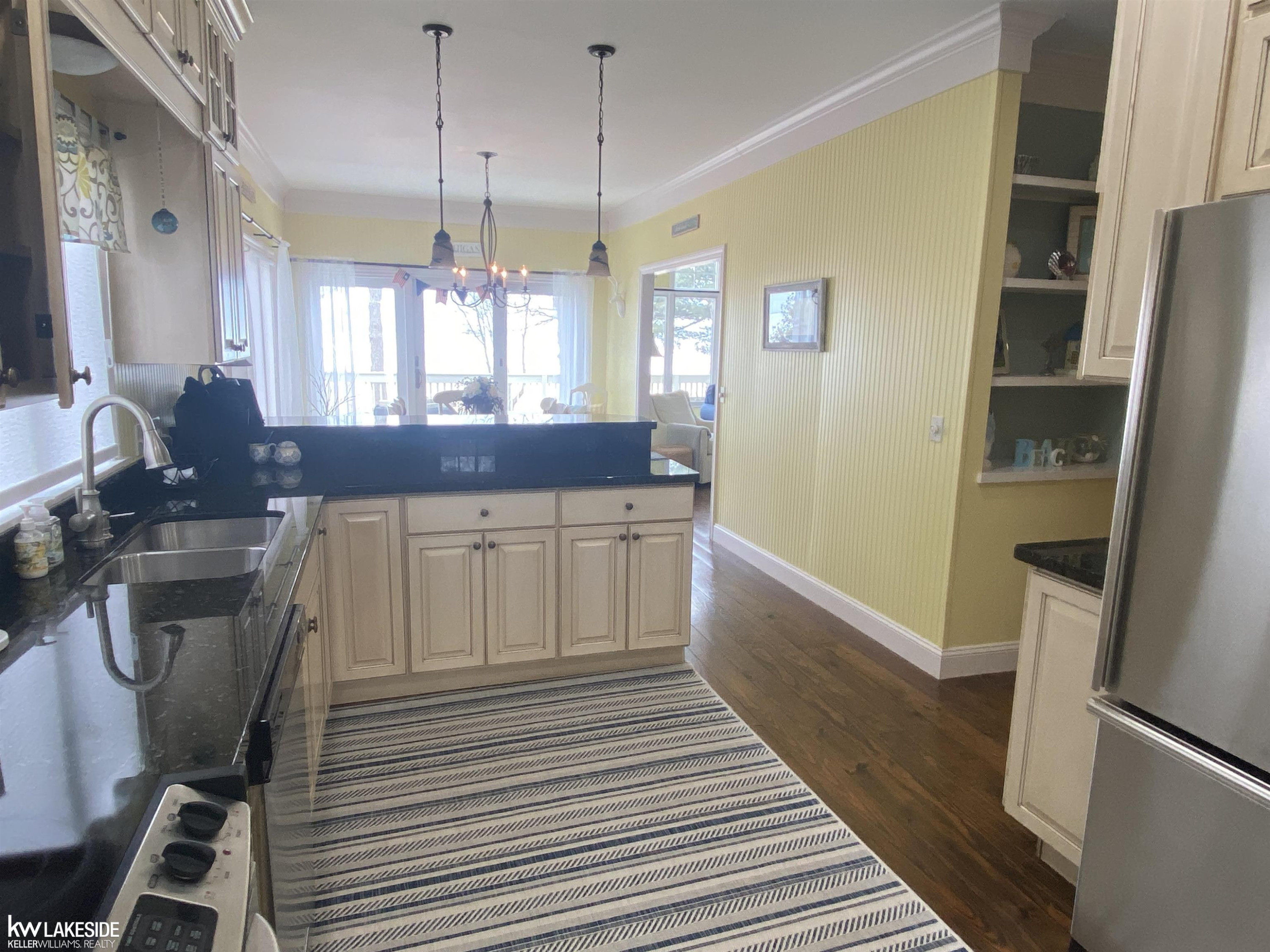 7072 Oak Bluff Drive, Caseville, MI 48725 — Photo 8