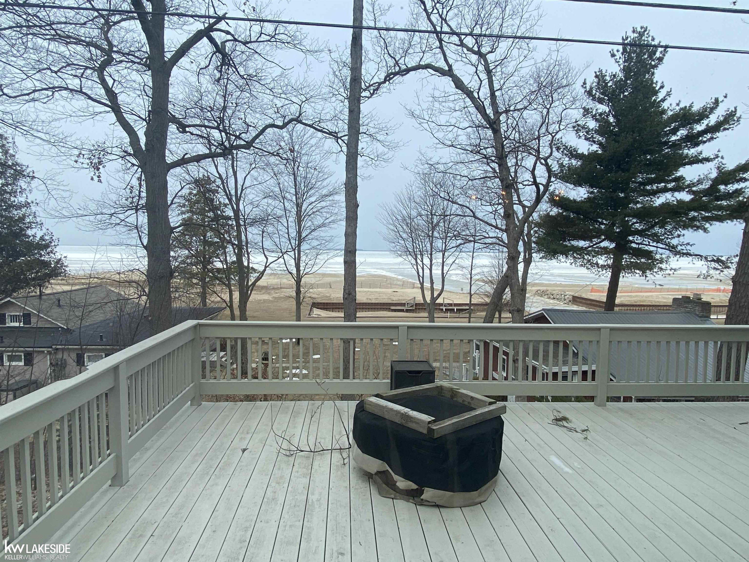 7072 Oak Bluff Drive, Caseville, MI 48725 — Photo 12