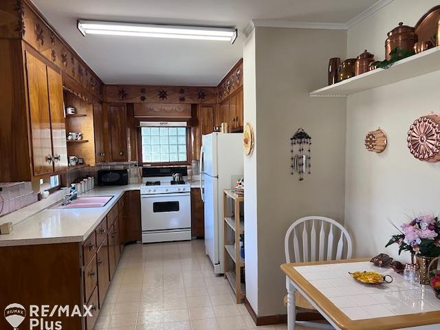 125 E Main Street, MI 48744 — Photo 5