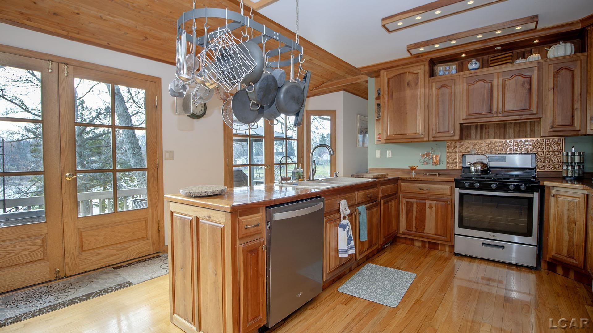 11608 Bradley Drive, Jerome, MI 49249 — Photo 7