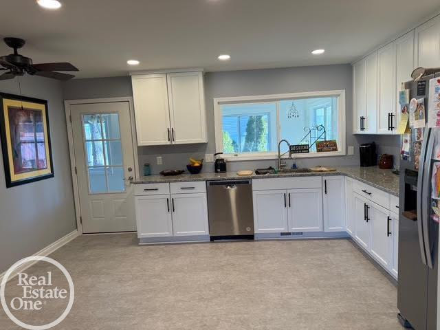 51720 Bedford Street, New Baltimore, MI 48047 — Photo 8