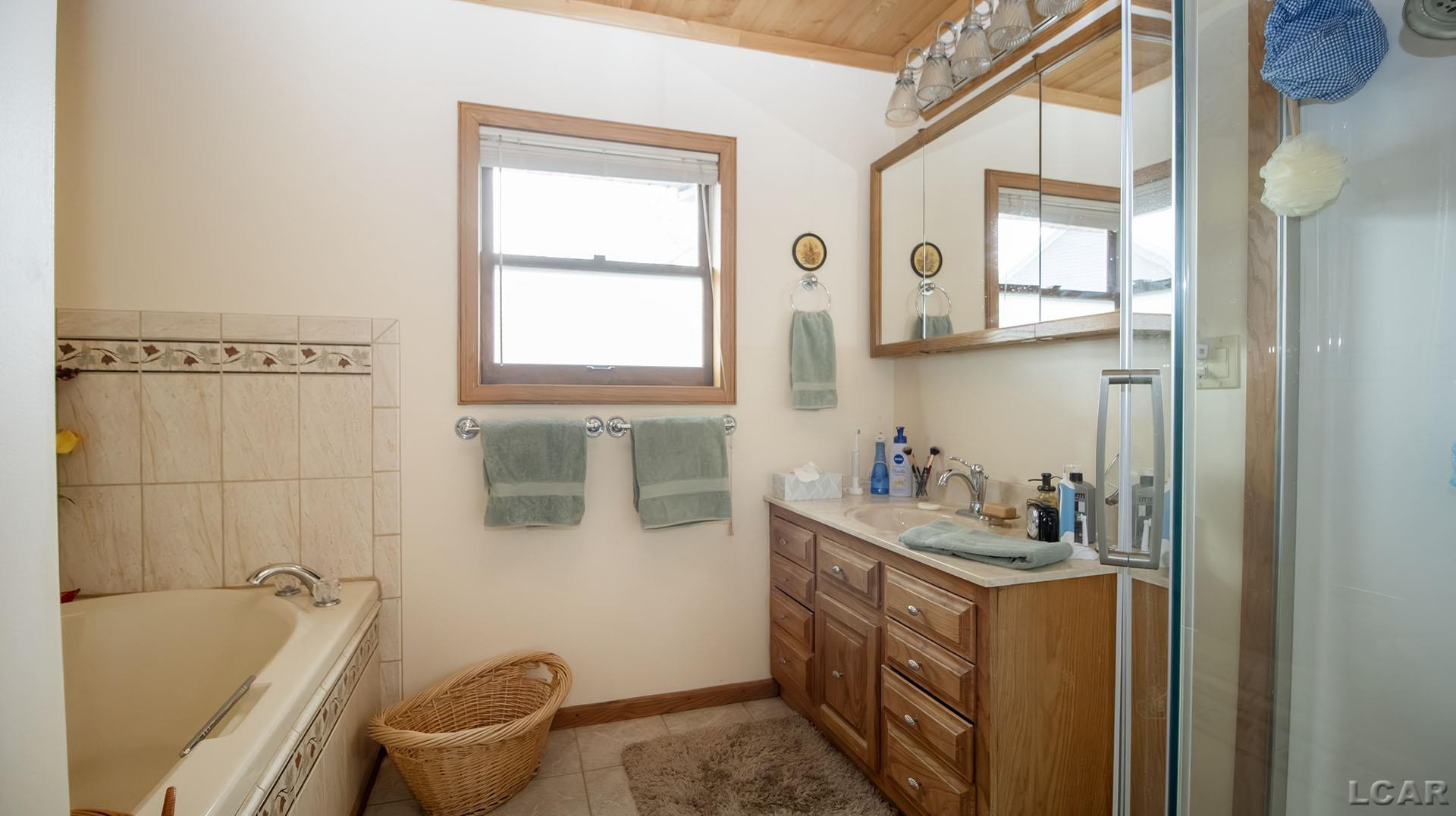 11608 Bradley Drive, Jerome, MI 49249 — Photo 22