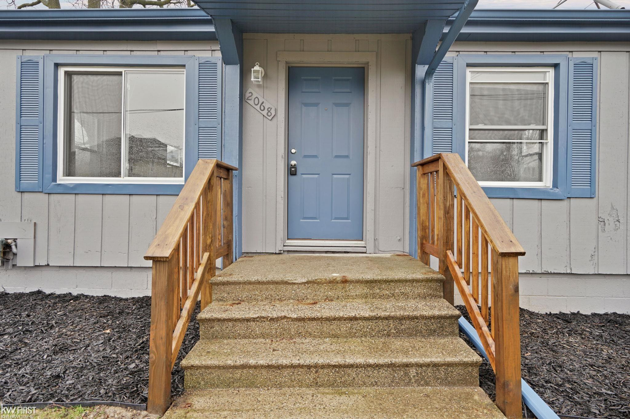 2068 E Boatfield Avenue, Burton, MI 48529 — Photo 17