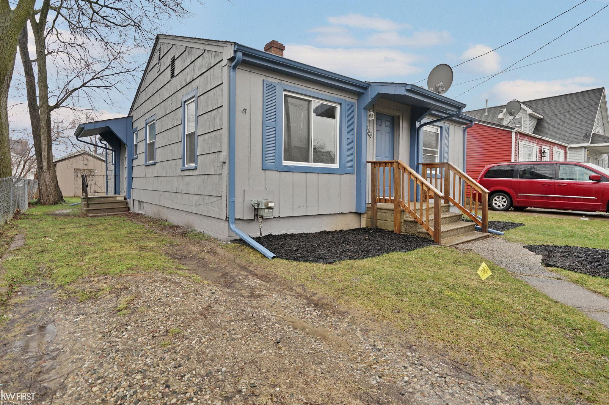 2068 E Boatfield Avenue, Burton, MI 48529 — Photo 21