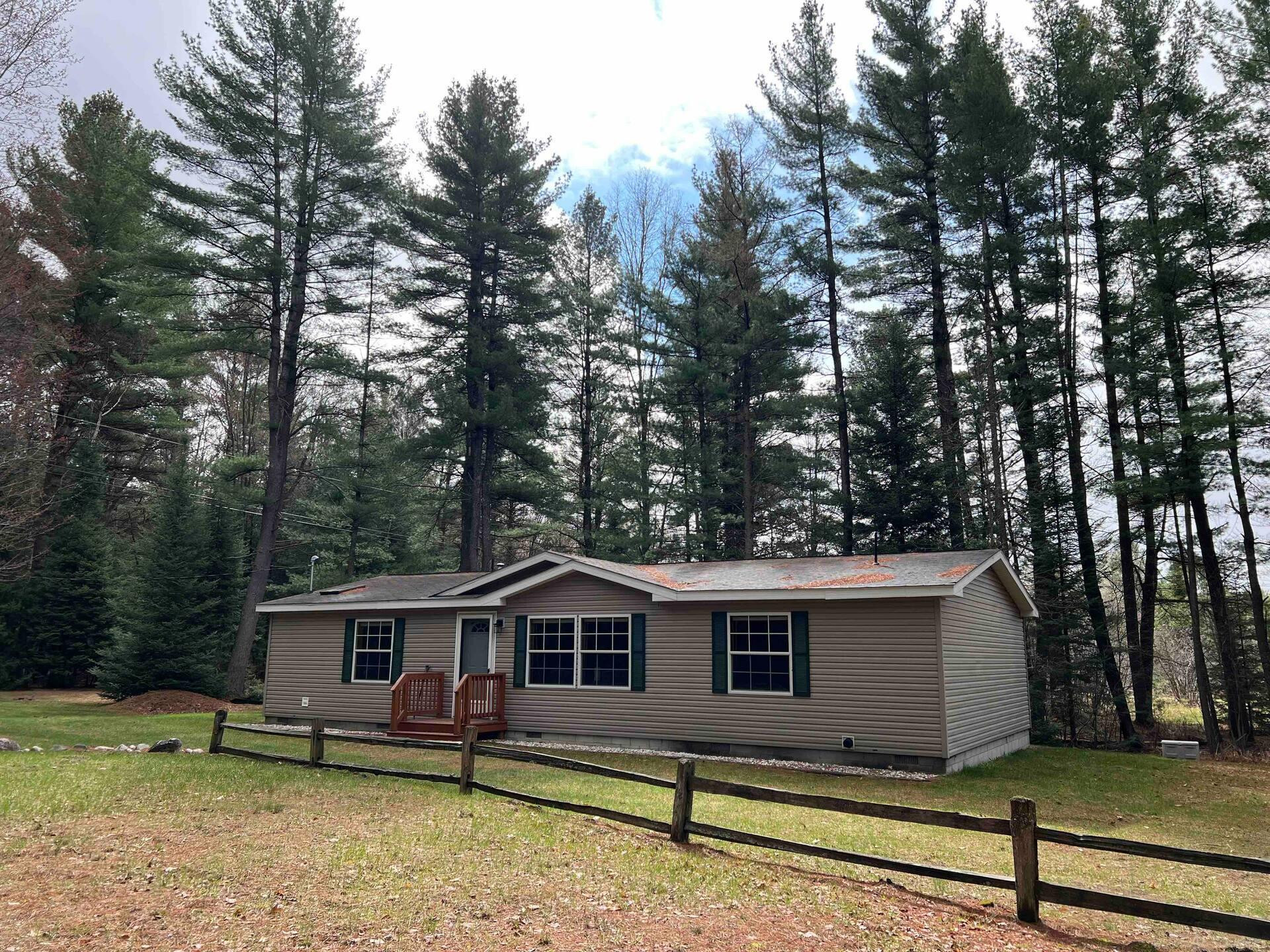 11475 Billman Rd Road, Roscommon, MI 48653 — front exterior