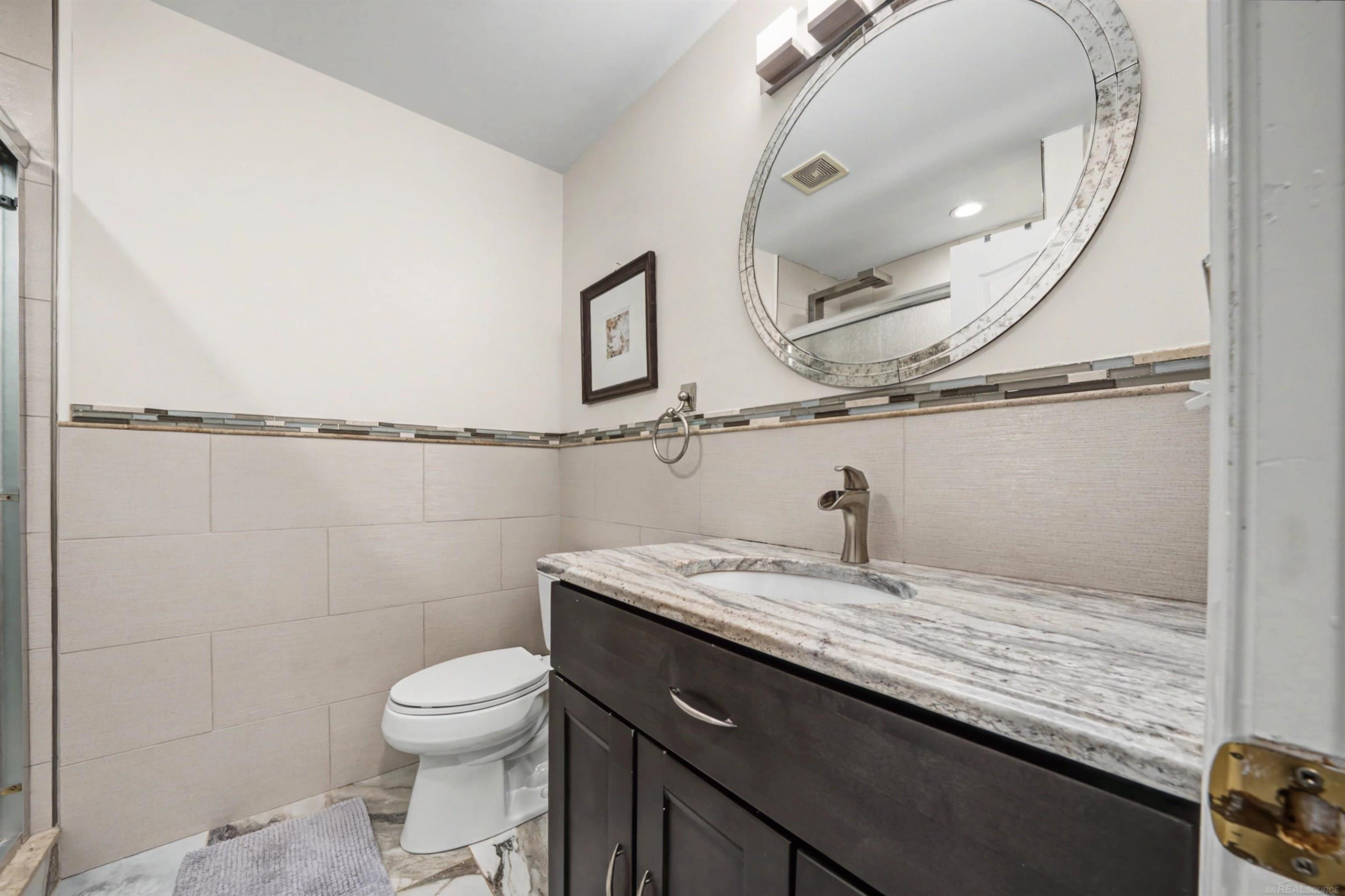 47310 Beacon Square Drive, Macomb, MI 48044 — Photo 16