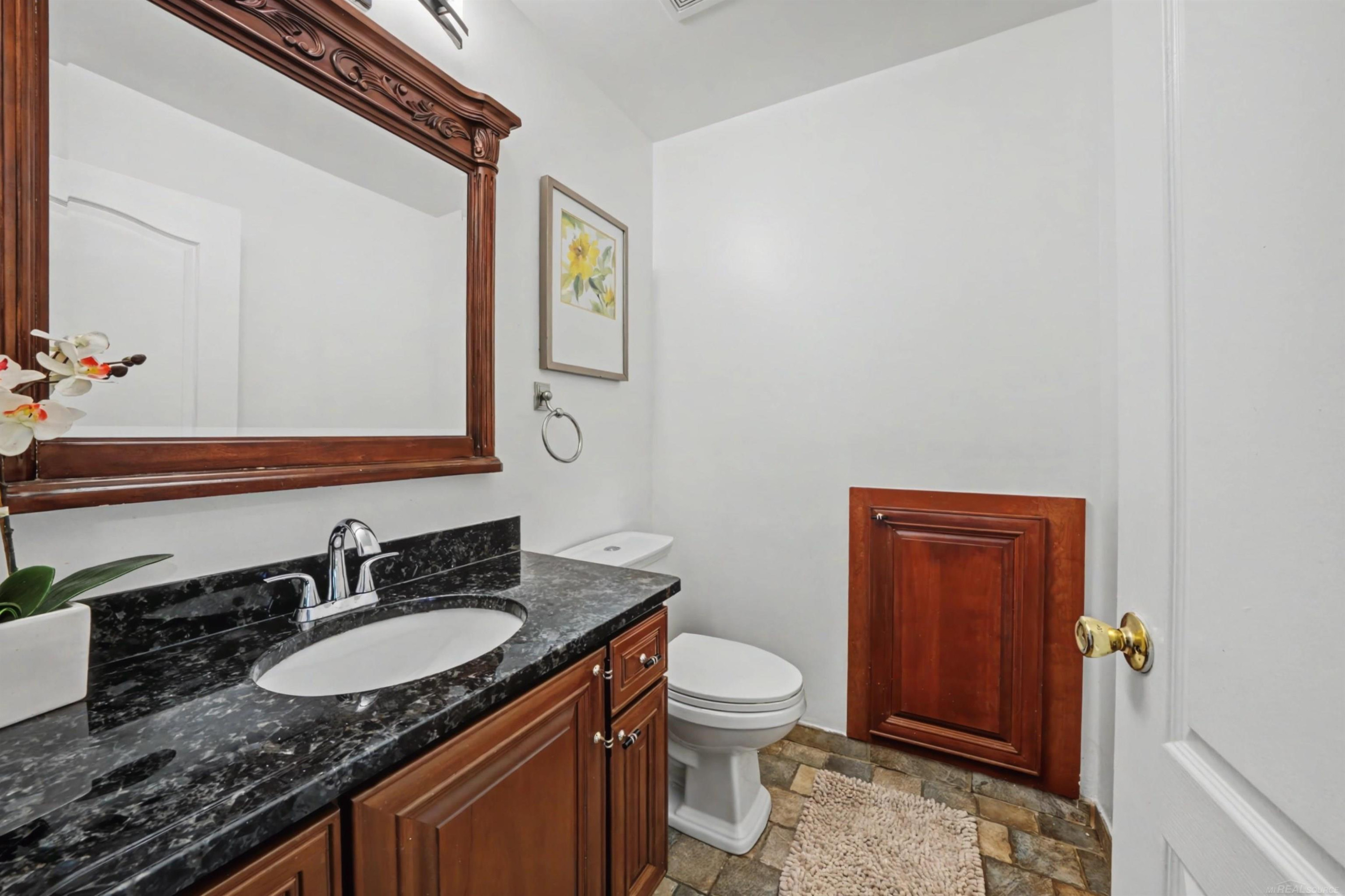 47310 Beacon Square Drive, Macomb, MI 48044 — Photo 24