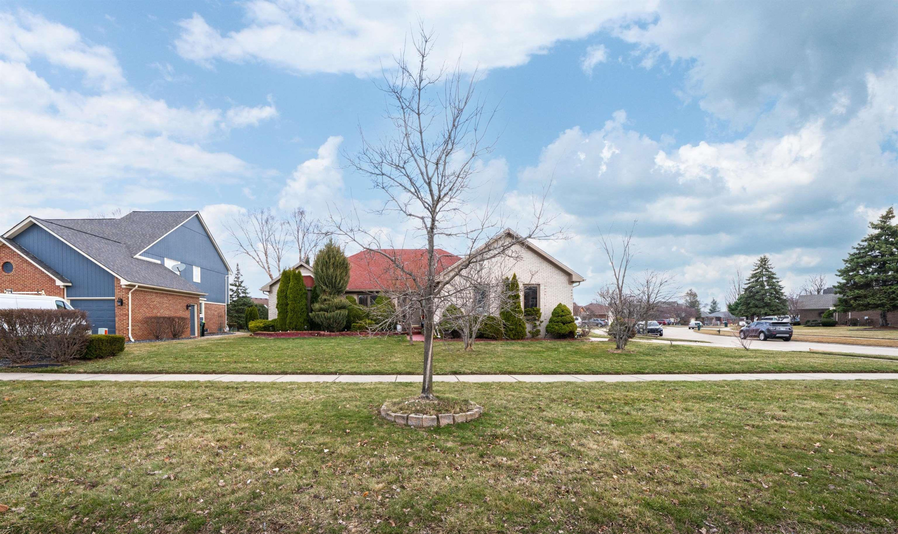 47310 Beacon Square Drive, Macomb, MI 48044 — Photo 27