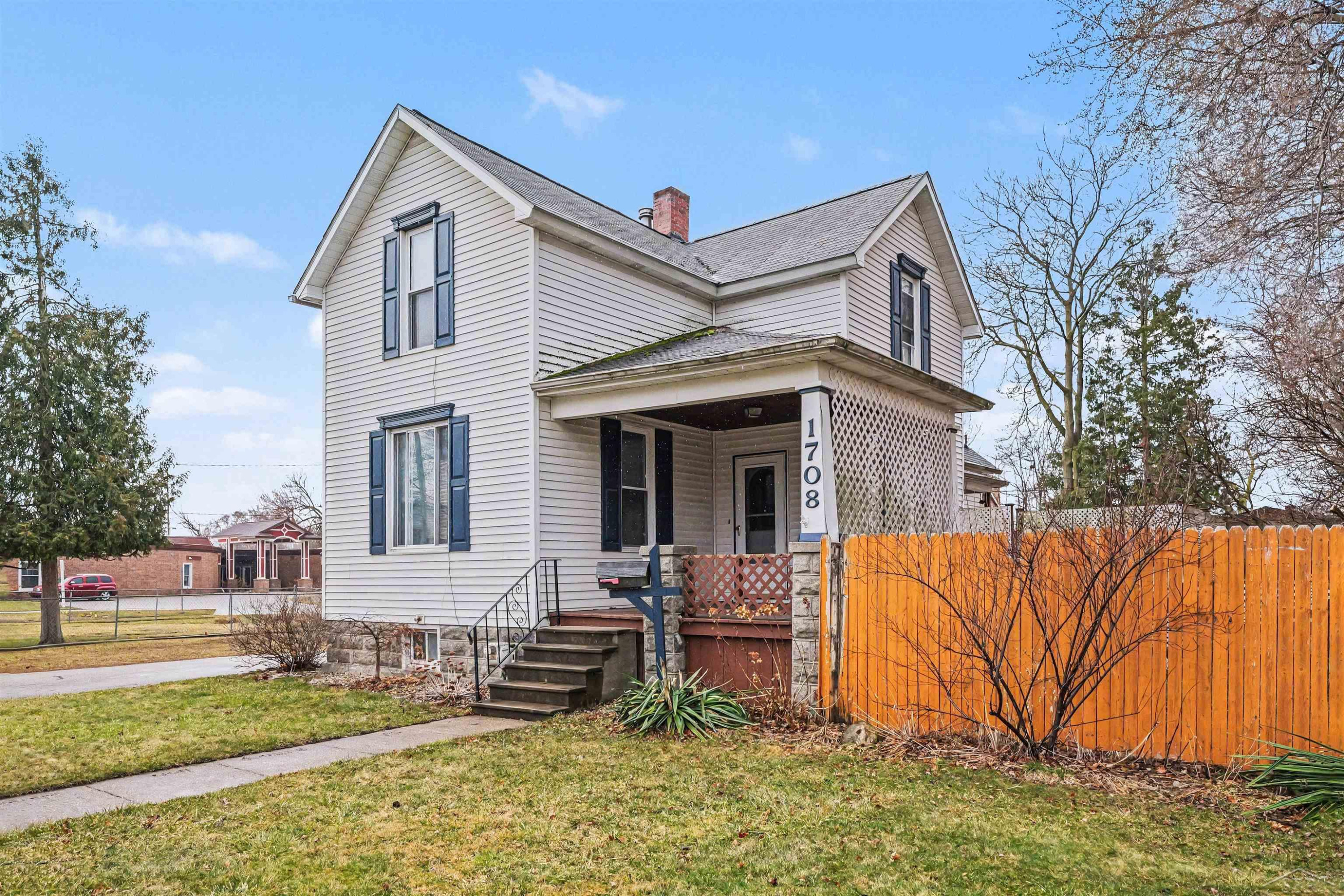 1708 S Warner Avenue, Bay City, MI 48706 — Photo 2