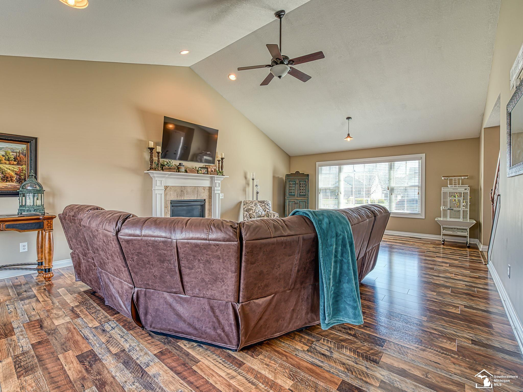 784 E Sweet Briar Lane, Monroe, MI 48161 — Photo 13