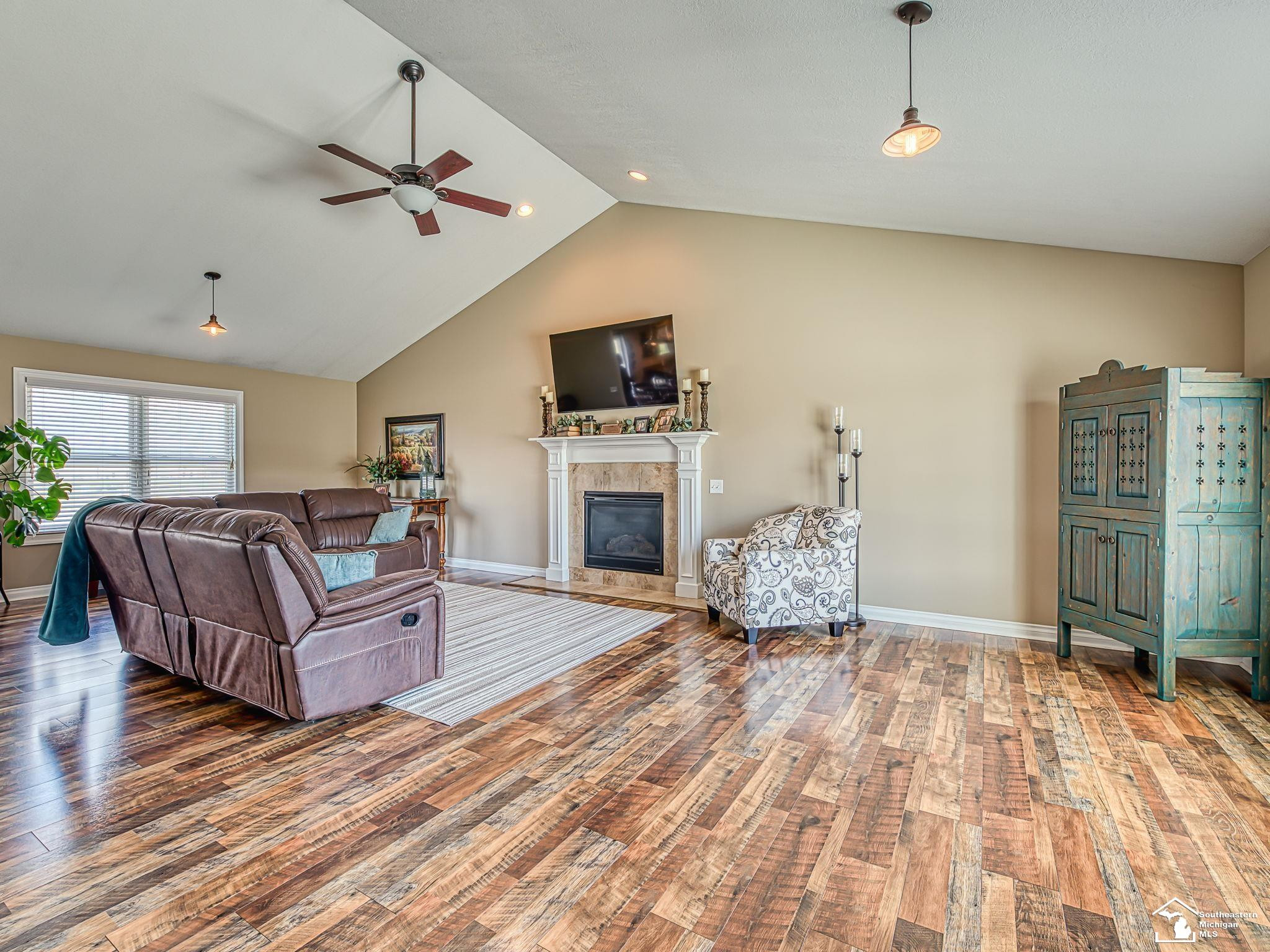 784 E Sweet Briar Lane, Monroe, MI 48161 — Photo 14