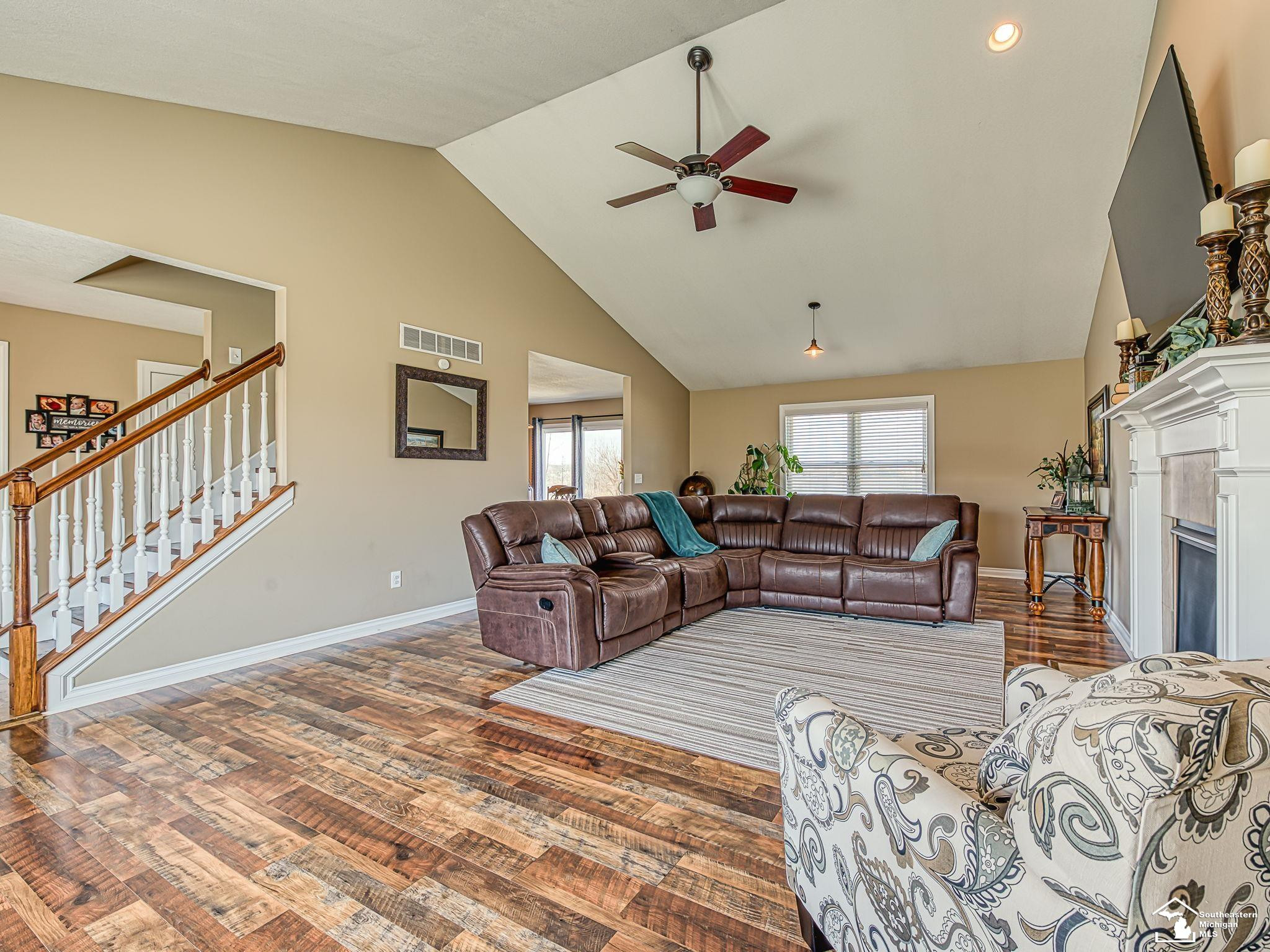 784 E Sweet Briar Lane, Monroe, MI 48161 — Photo 17