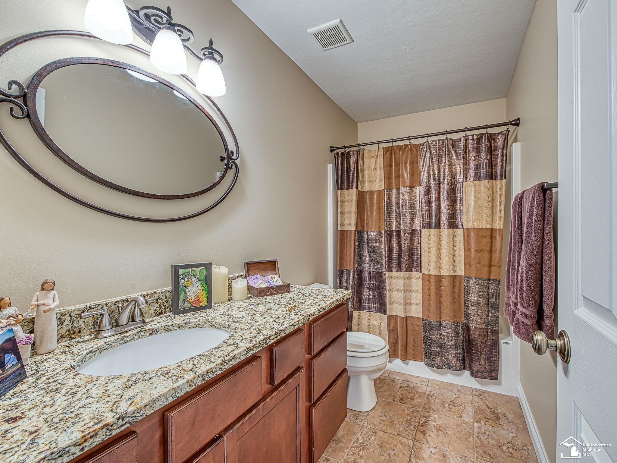 784 E Sweet Briar Lane, Monroe, MI 48161 — Photo 25