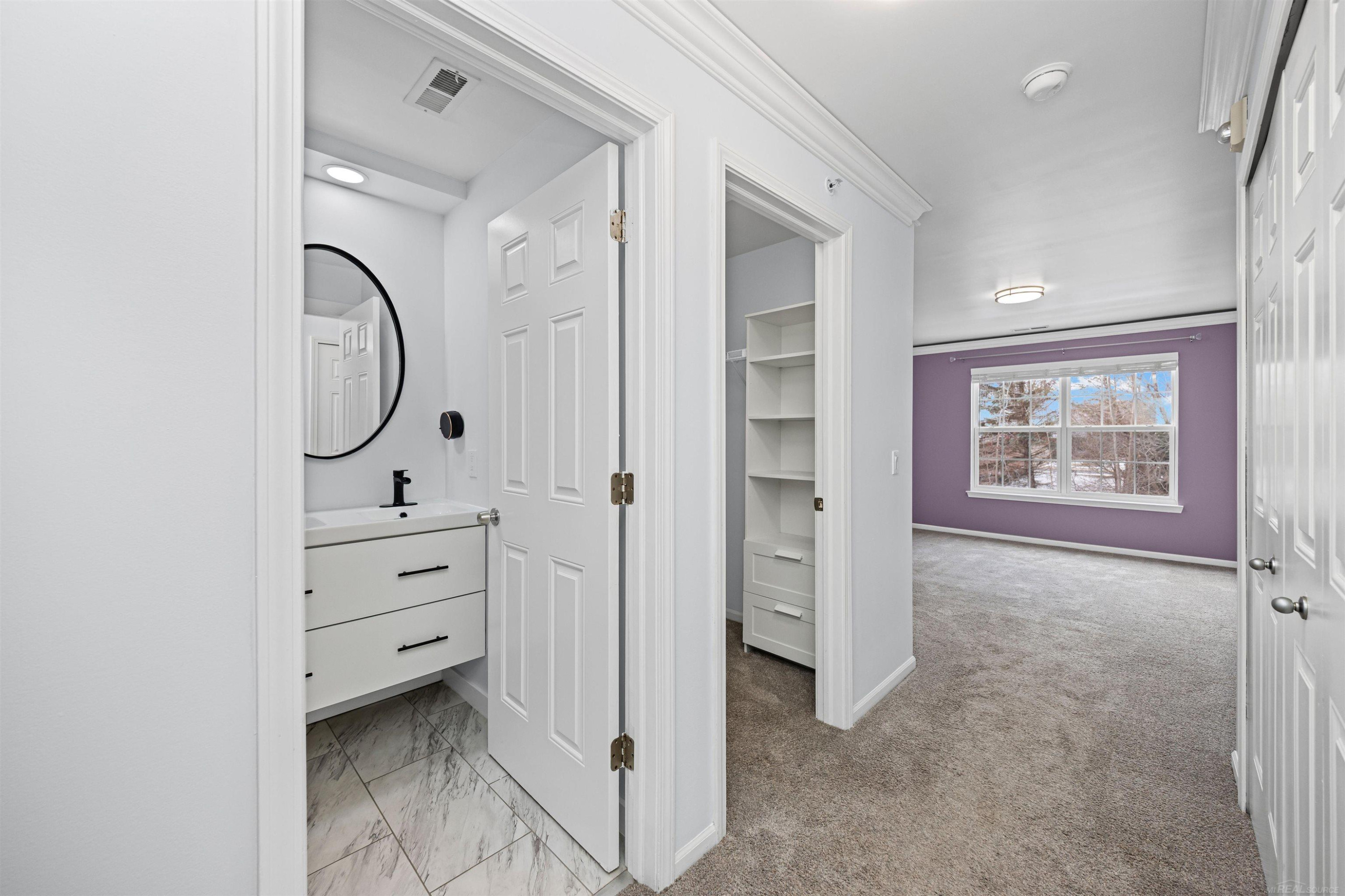 49143 W WOODS Drive, Shelby Twp, MI 48317 — Photo 26