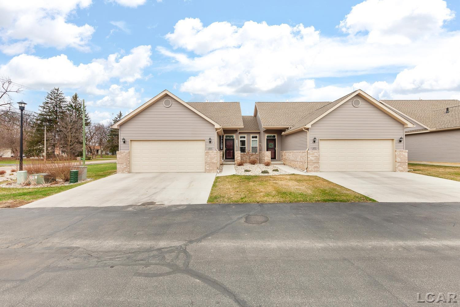 1205 Reeve Drive, Tecumseh, MI 49286 — Photo 2