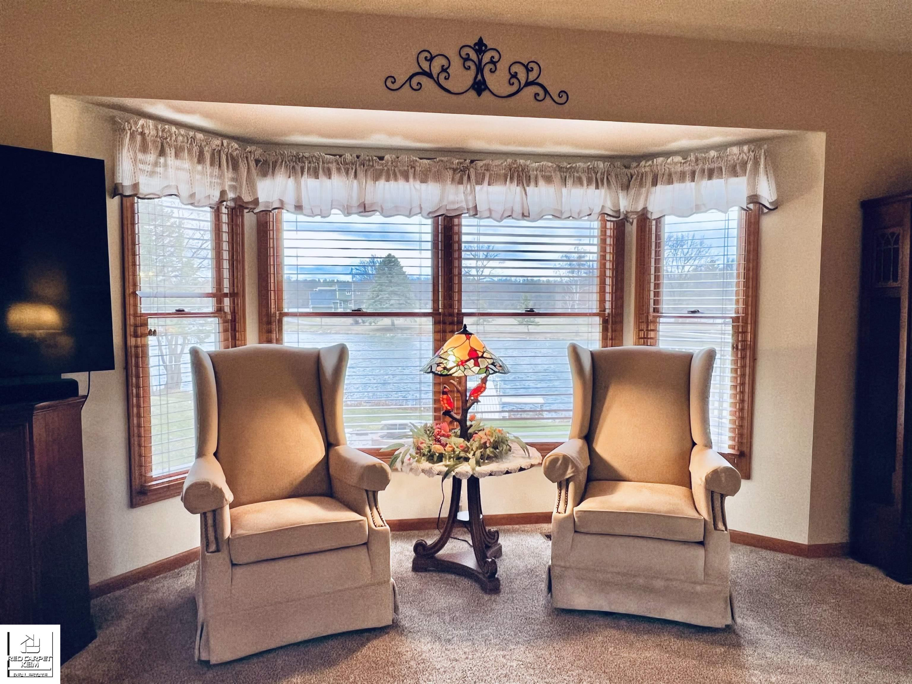10394 Hills Lane, MI — Photo 4