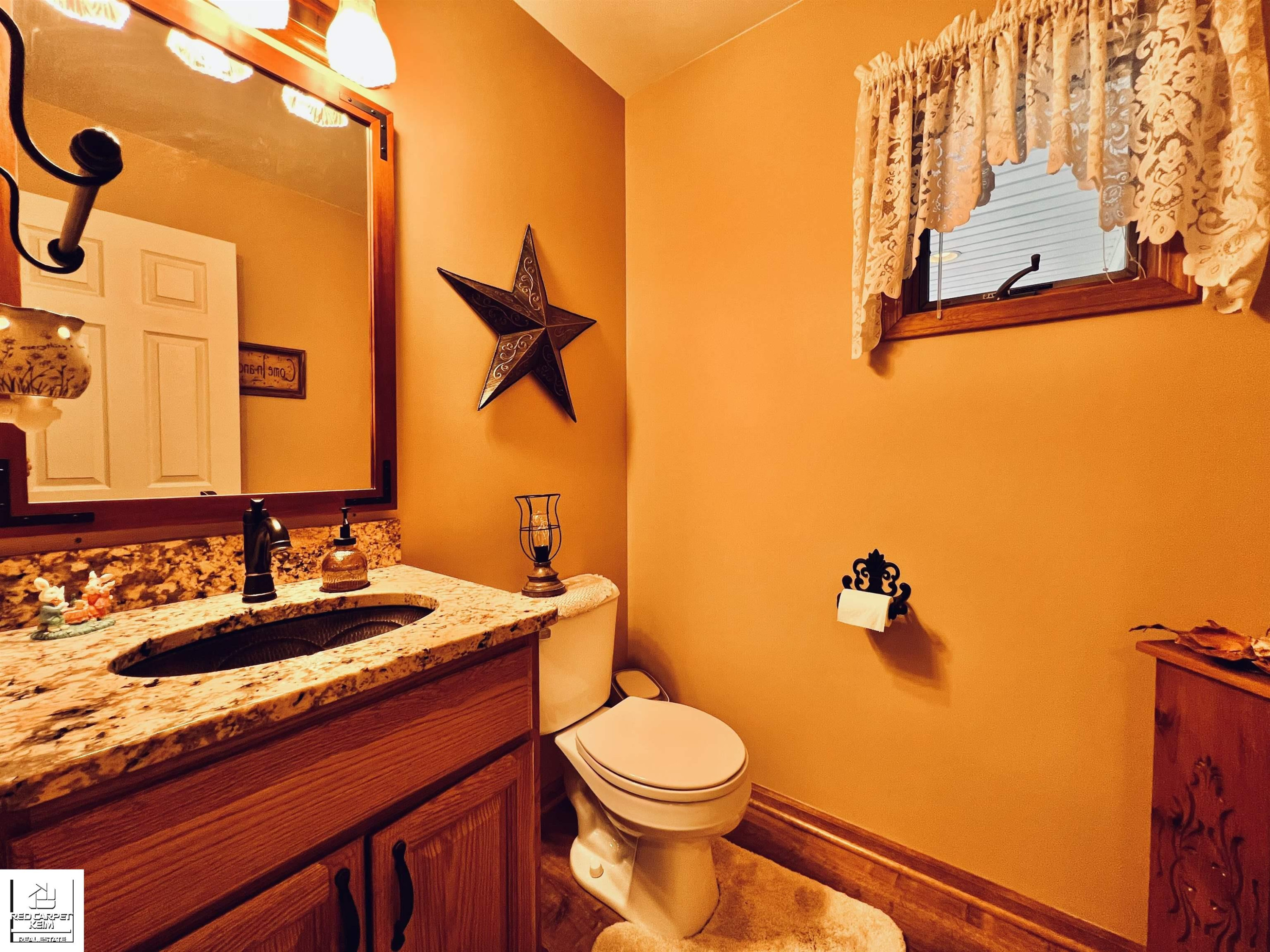 10394 Hills Lane, MI — Photo 15