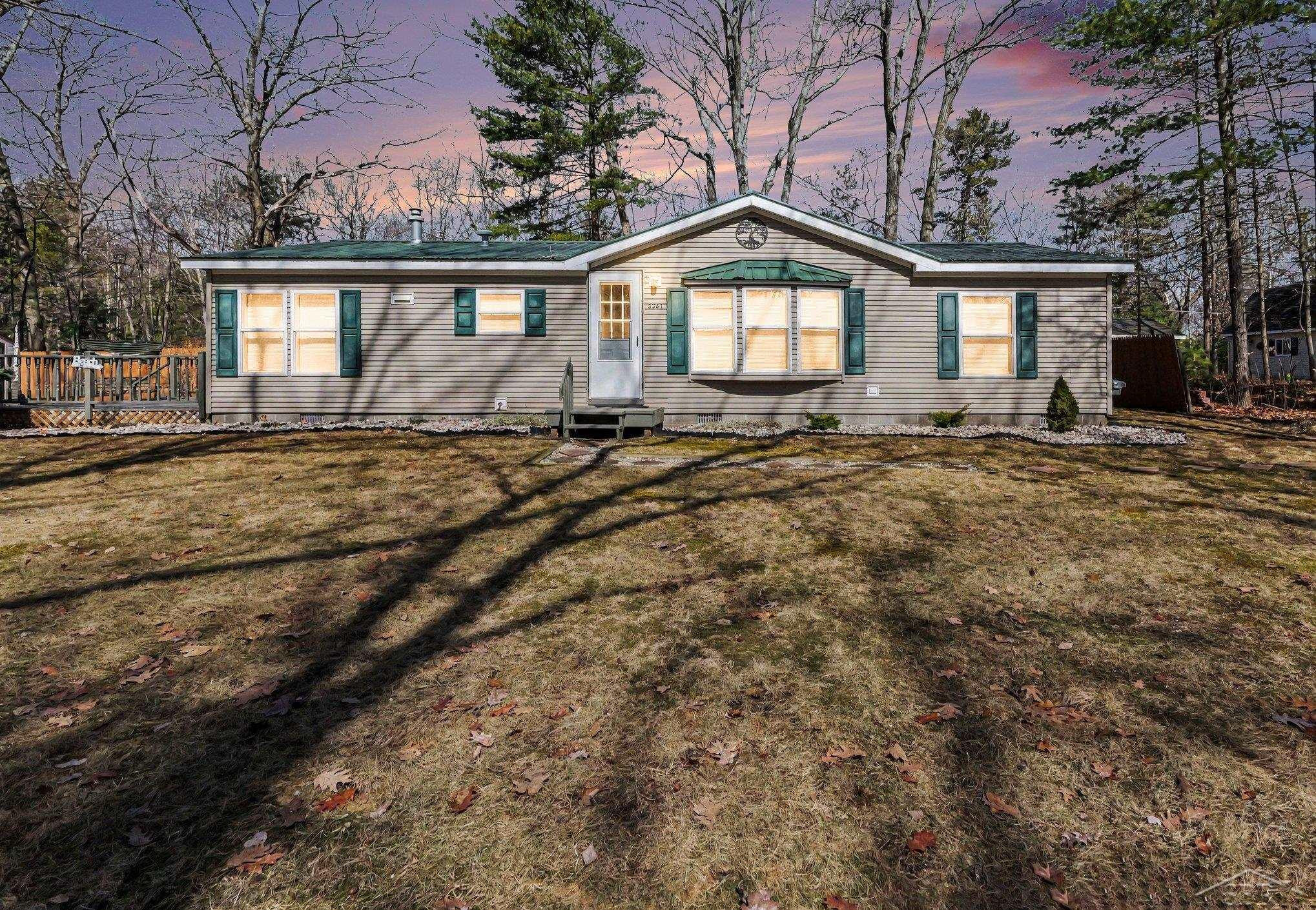 5361 E 11th Street, Au Gres, MI 48703 — front exterior