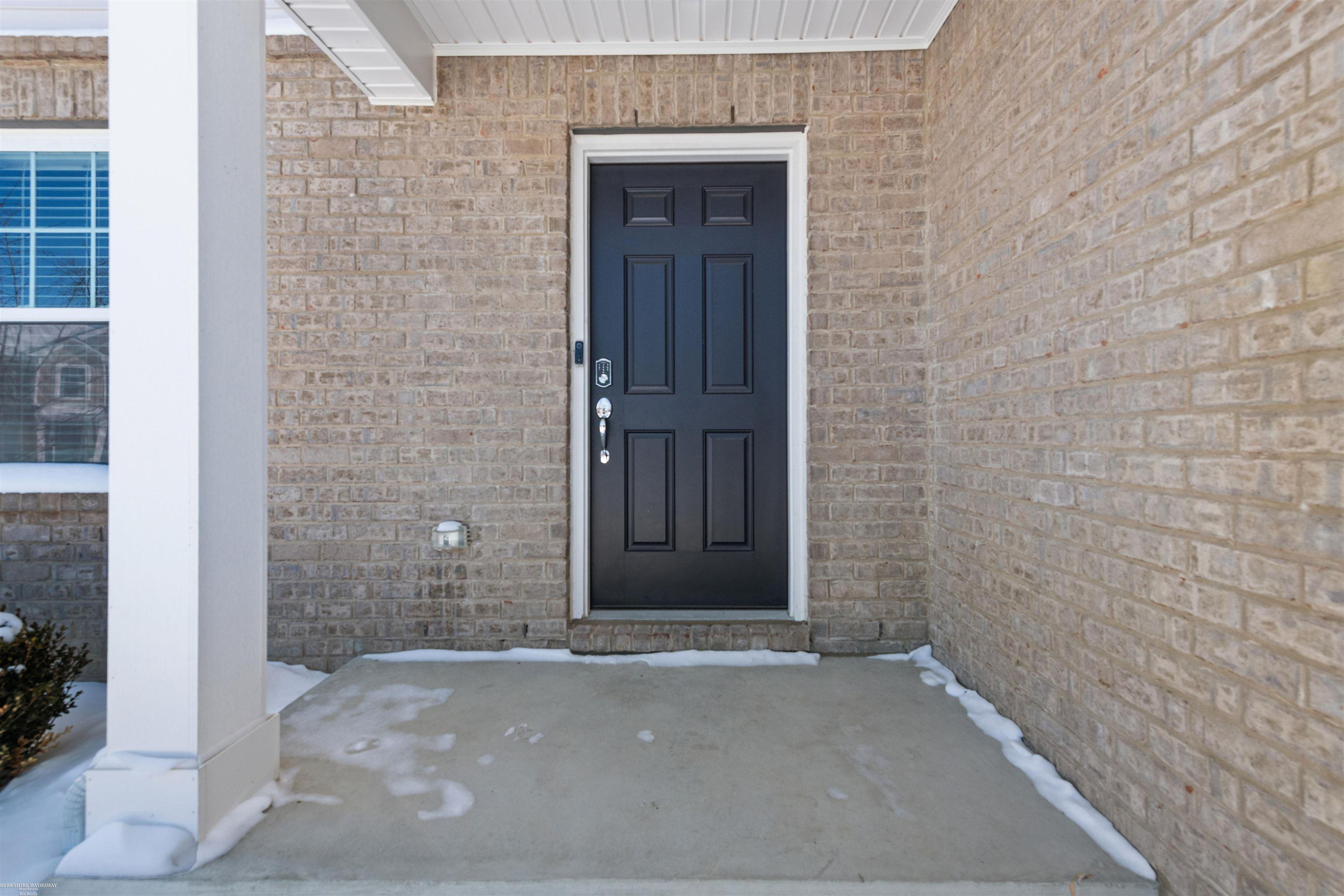 14211 Laurelwood Drive, 60, MI 48111 — Photo 4