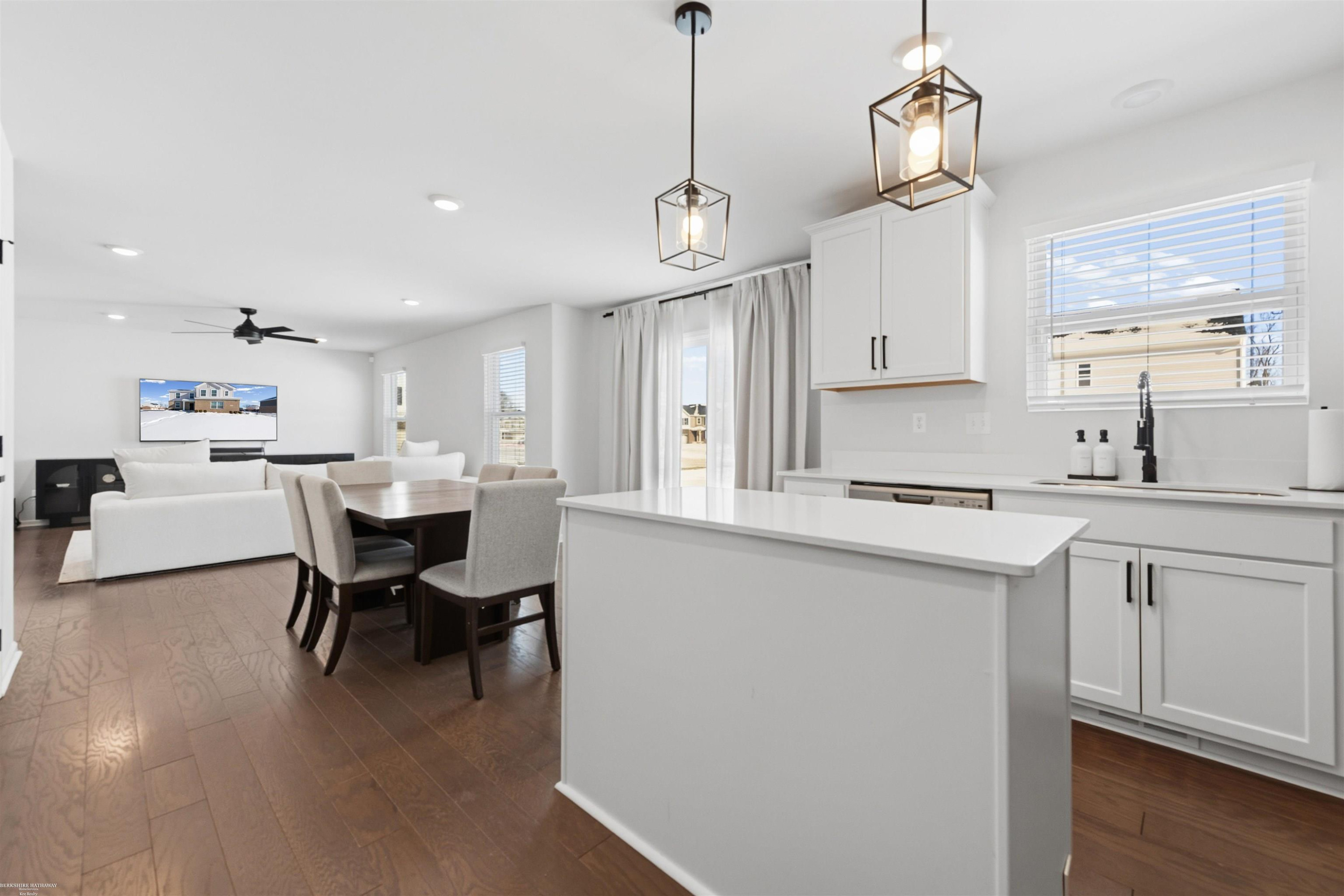 14211 Laurelwood Drive, 60, MI 48111 — Photo 13