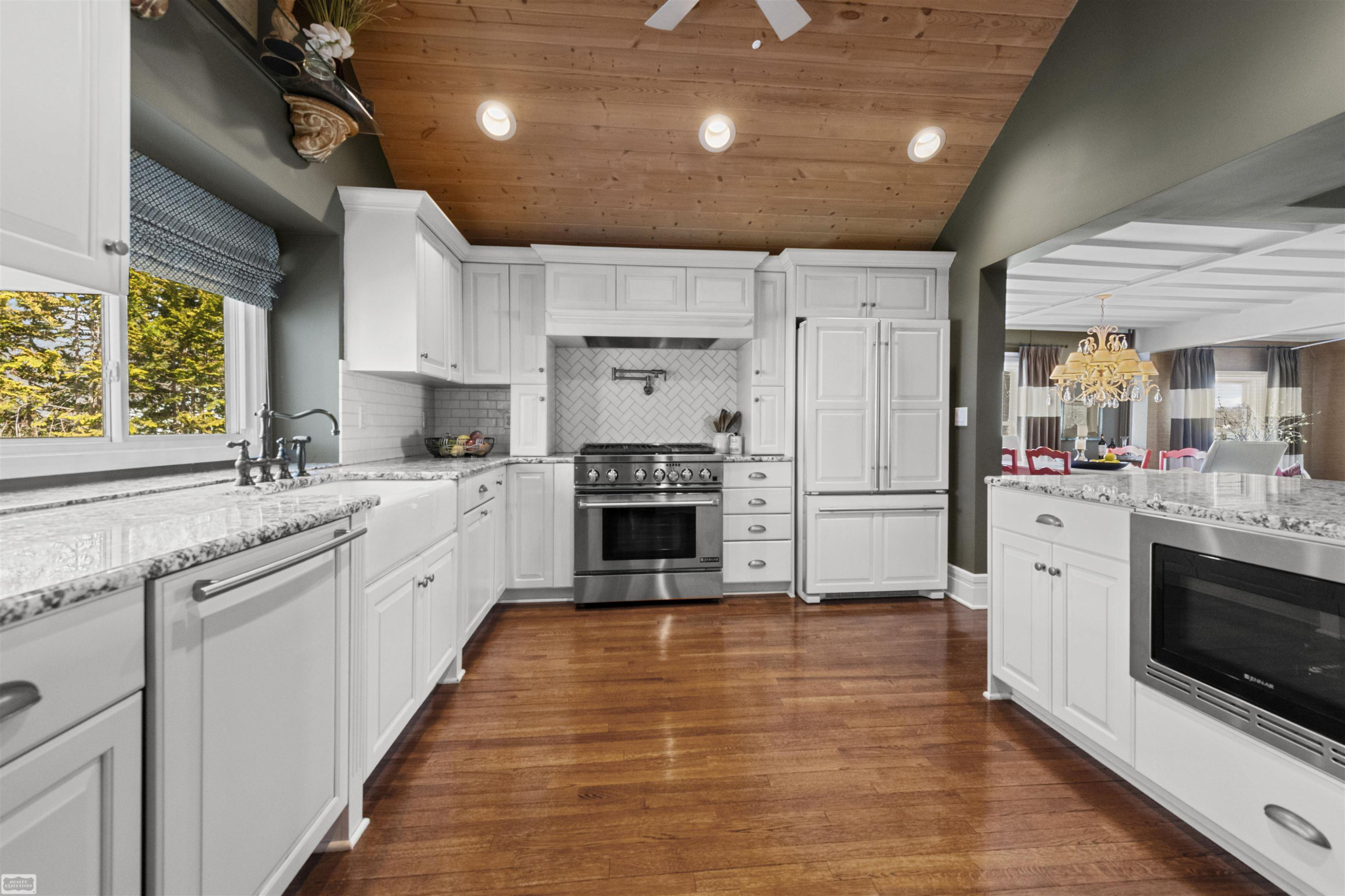206 Edgewater Drive, Algonac, MI 48001 — Photo 20