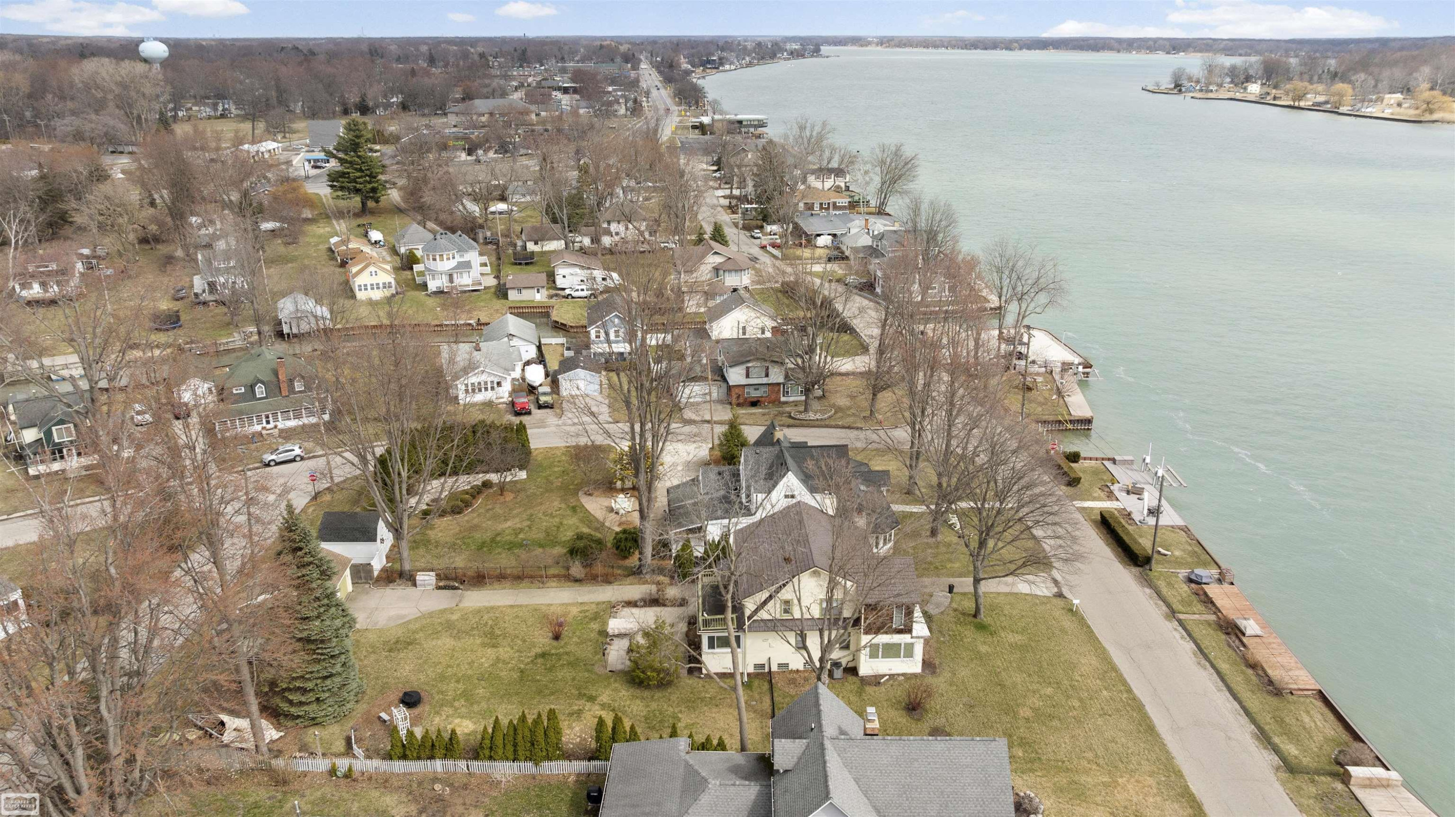 206 Edgewater Drive, Algonac, MI 48001 — Photo 53